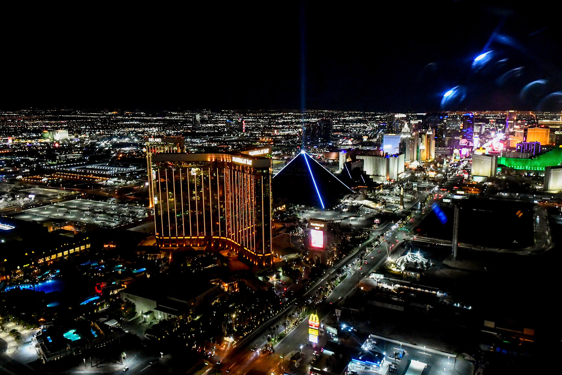 Las Vegas bei Nacht; Formel 1 GP USA Las Vegas. Samstag 18.11.2023