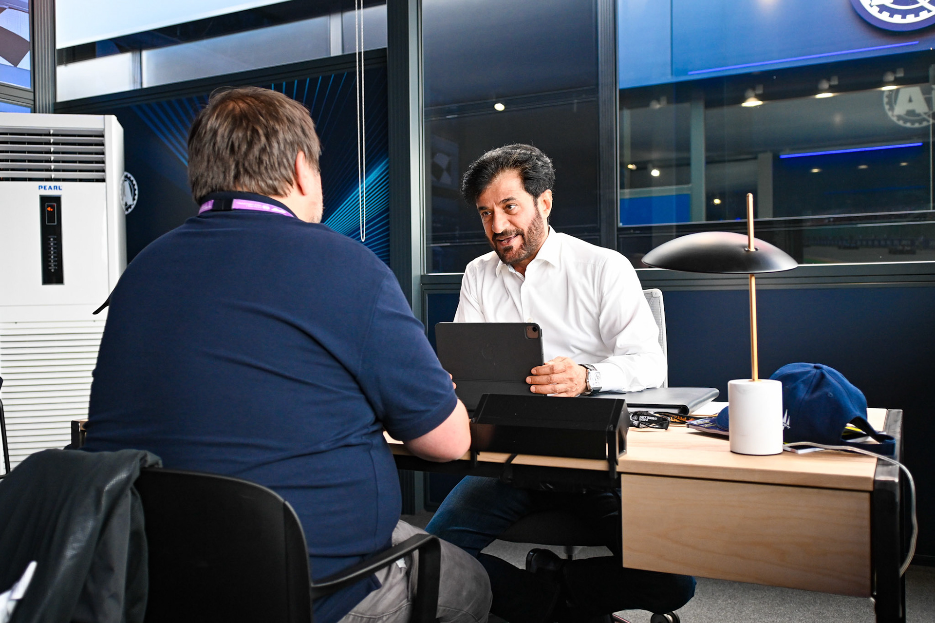 Mohammed bin Sulayem im Interview mit Christian Nimmervoll; Formel 1 GP Spa Francorchamps/ Belgien. Samstag, 29.07.2023