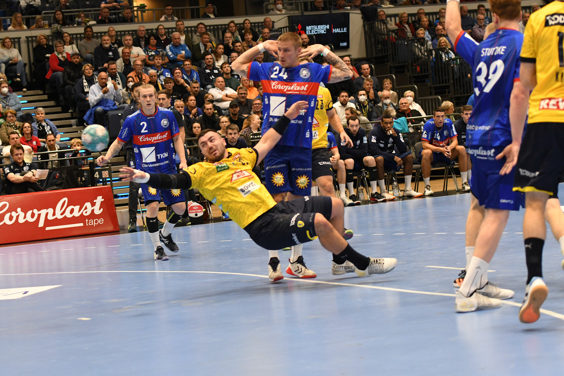 Jannik Kohlbacher #80; Handball Bundesliga; BHC 06 - Rhein Neckar Loewen 29.09.2022