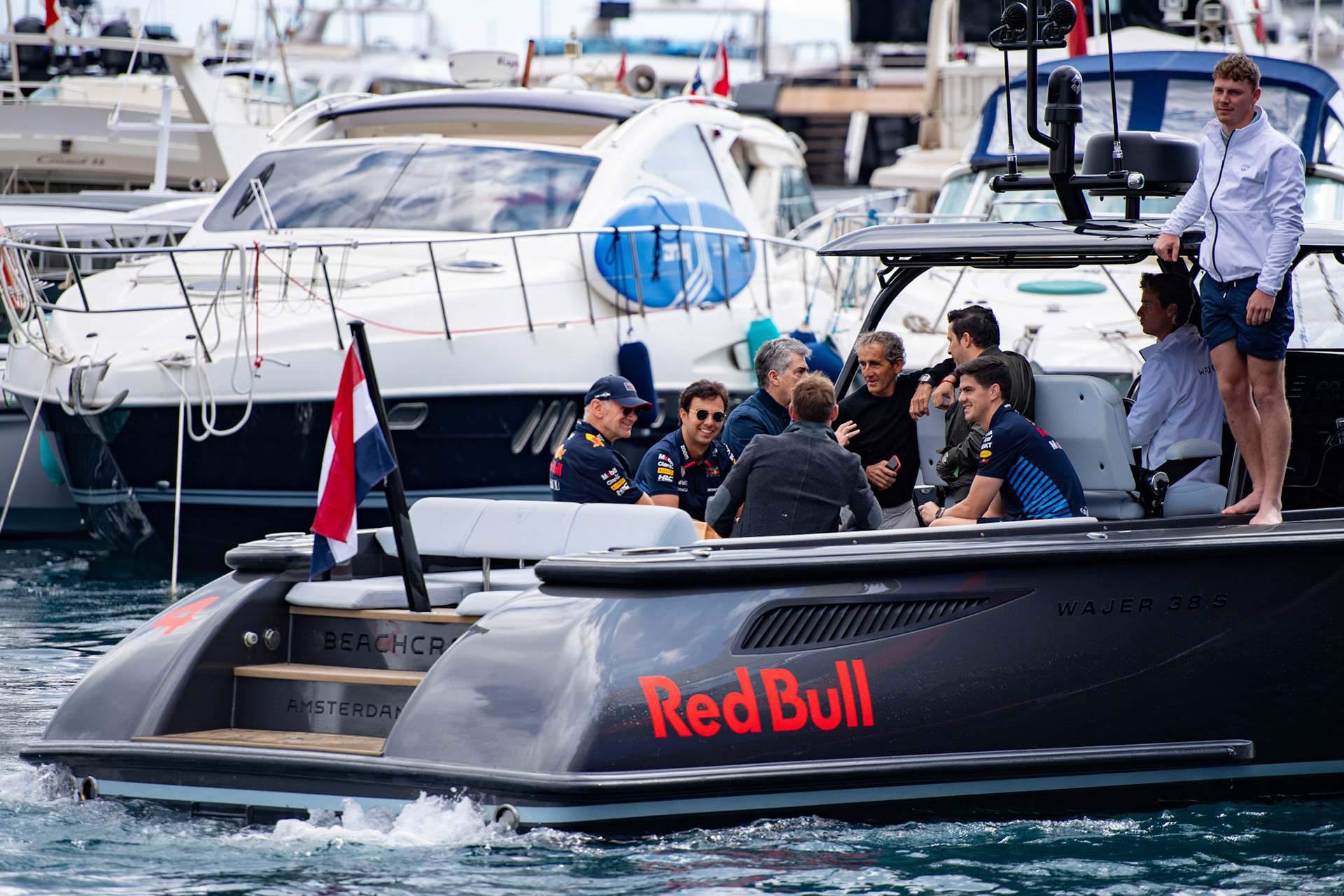 Sergio Perez #11, Oracle Red Bull Racing und Adrian Newey und Alain Prost; Formel1 GP Monaco Samstag, 25.05.2024