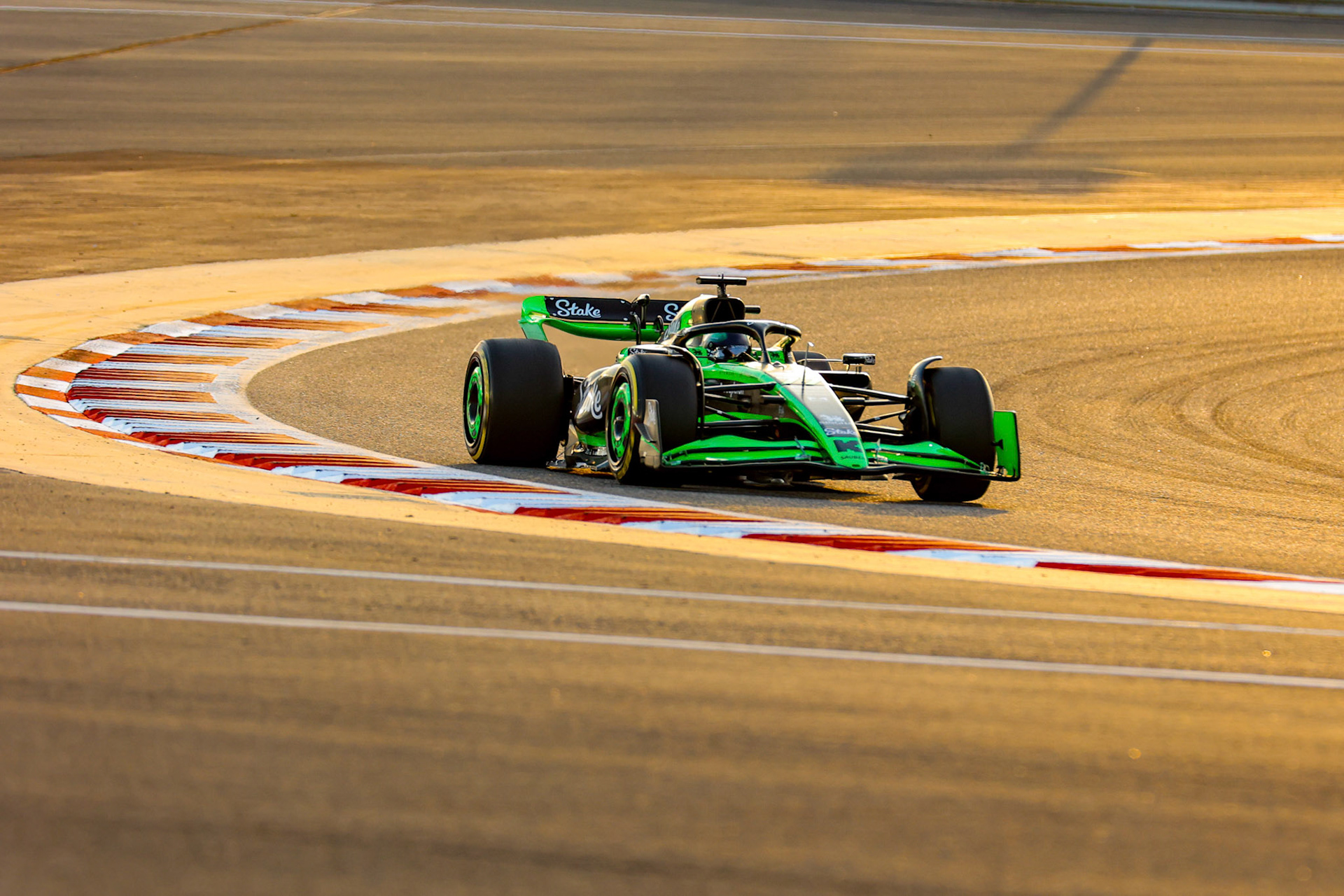 Valtteri Bottas #77, Stake F1 Team Kick Sauber; Formel 1 Pre-Season Tests Bahrain. Donnerstag, 22.02.2024