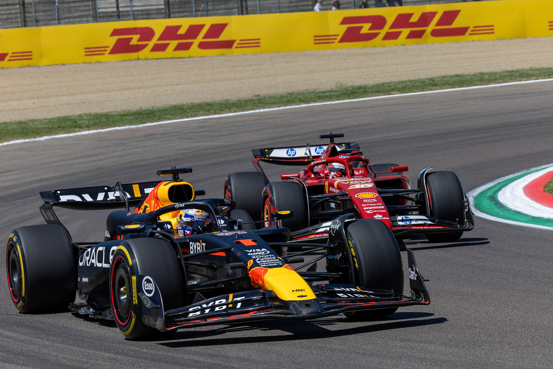 Max Verstappen #1, Oracle Red Bull Racing und Charles Leclerc #16, Scuderia Ferrari; F1 GP Imola / Italien Samstag, 18.05.2024