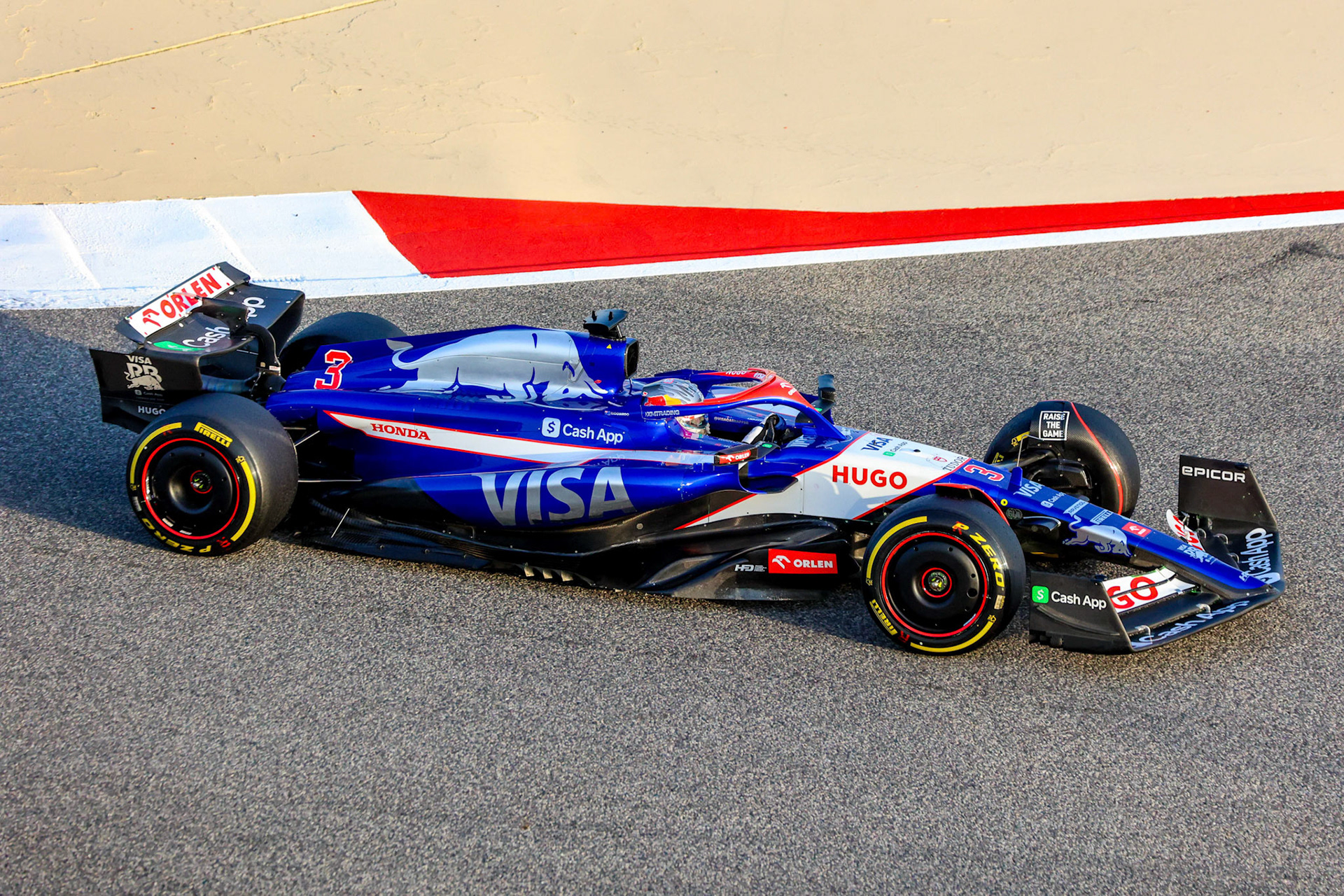 Daniel Ricciardo, #3, Visa Cash App RB Formula One Team; Formel 1 Pre-Season Tests Bahrain. Donnerstag, 22.02.2024