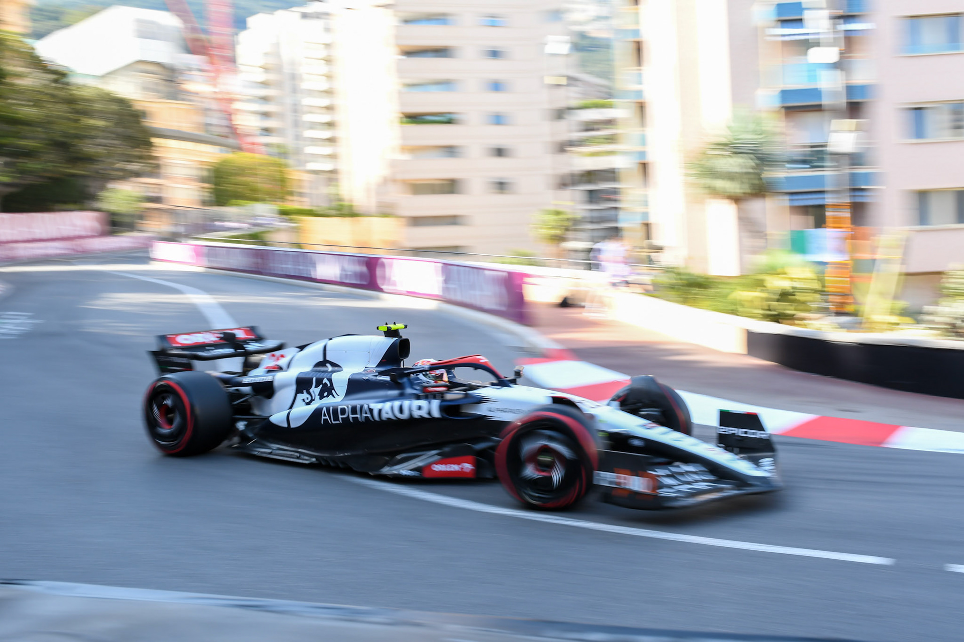 Yuki Tsunoda (JPN) Scuderia Alpha Tauri; Formel 1 GP Monaco. Freitag 26.05.2023