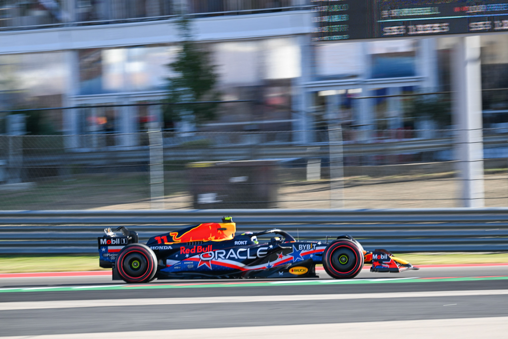 Sergio Perez (MEX) Red Bull Racing; Formel 1 GP USA Austin Texas. Samstag 21.10.2023