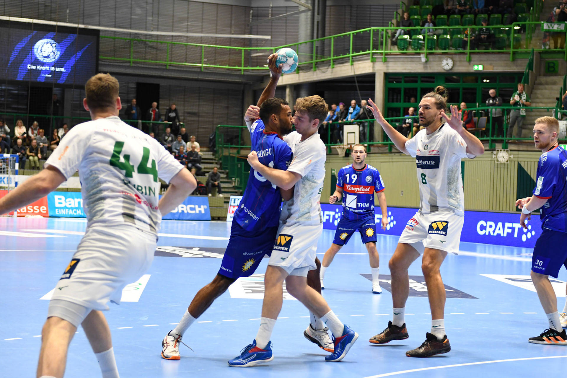 Djibril M´Bengue #33; Handball Bundesliga; BHC 06 - HSG Wetzlar 06.11.2022