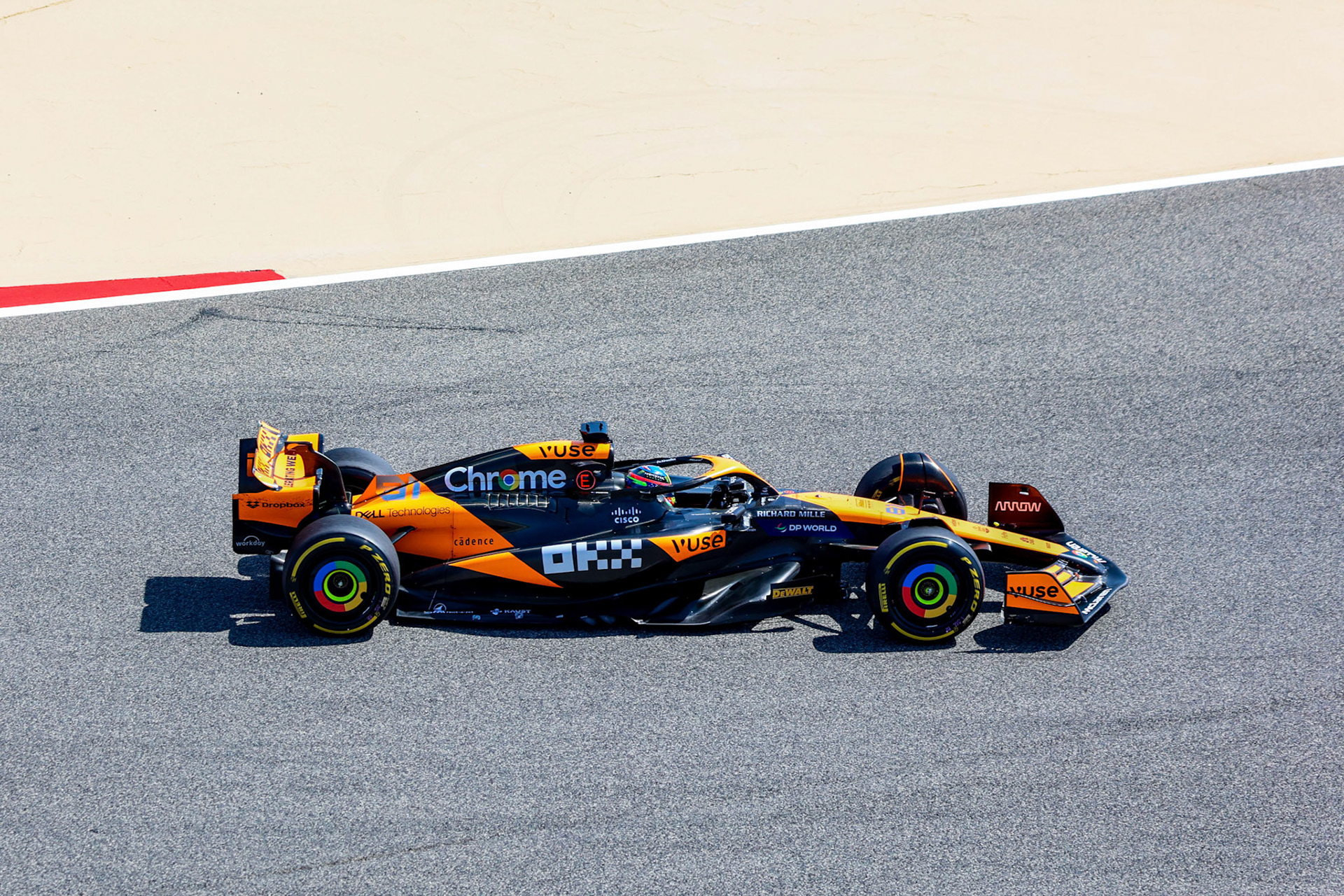 Oscar Piastri #81, McLaren Formula 1 Team; Formel 1 Pre-Season Tests Bahrain. Donnerstag, 22.02.2024