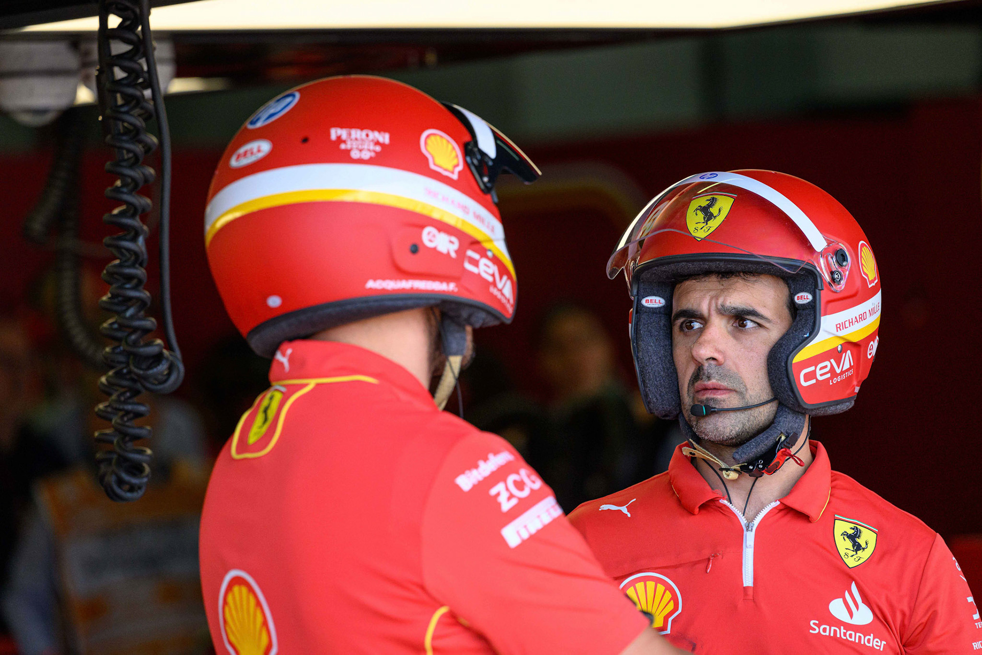 Scuderia Ferrari Mechaniker; F1 GP Imola / Italien Freitag, 17.05.2024