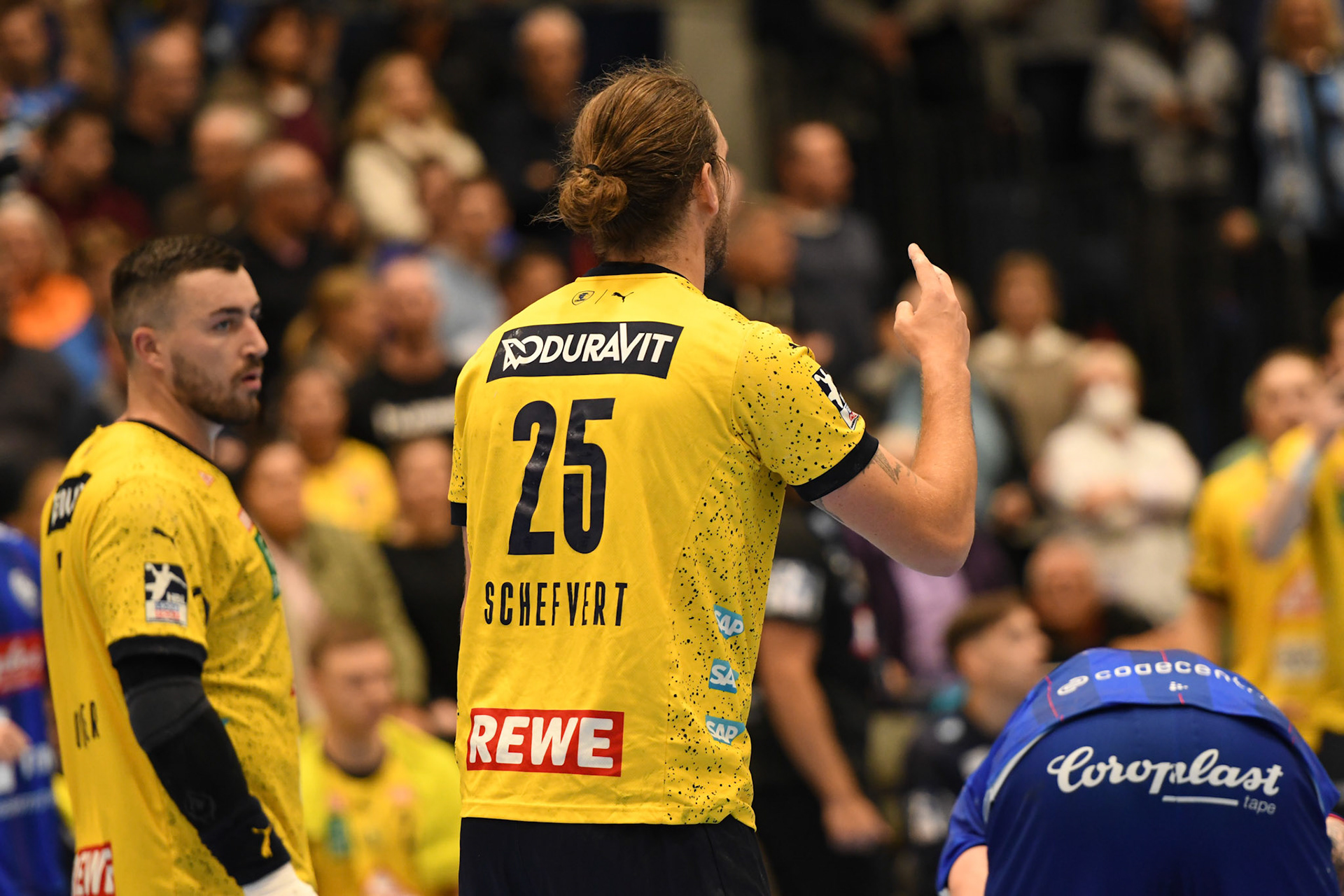 Olle Forsell Schefvert #25; Handball Bundesliga; BHC 06 - Rhein Neckar Loewen 29.09.2022
