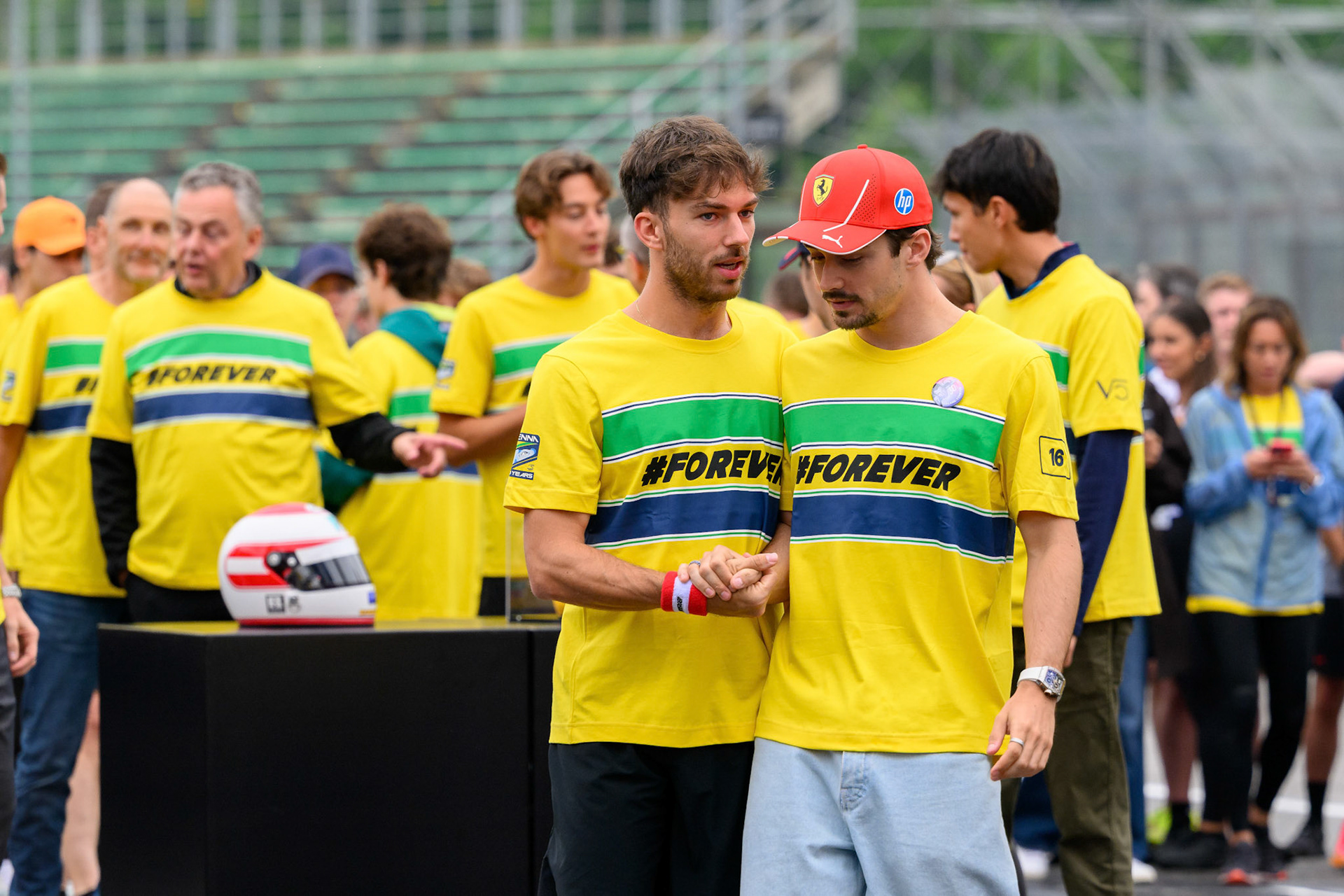 Pierre Gasly #10, BWT Alpine F1 Team, Charles Leclerc #16, Scuderia Ferrari; F1 GP Imola / Italien Donnerstag, 16.05.2024