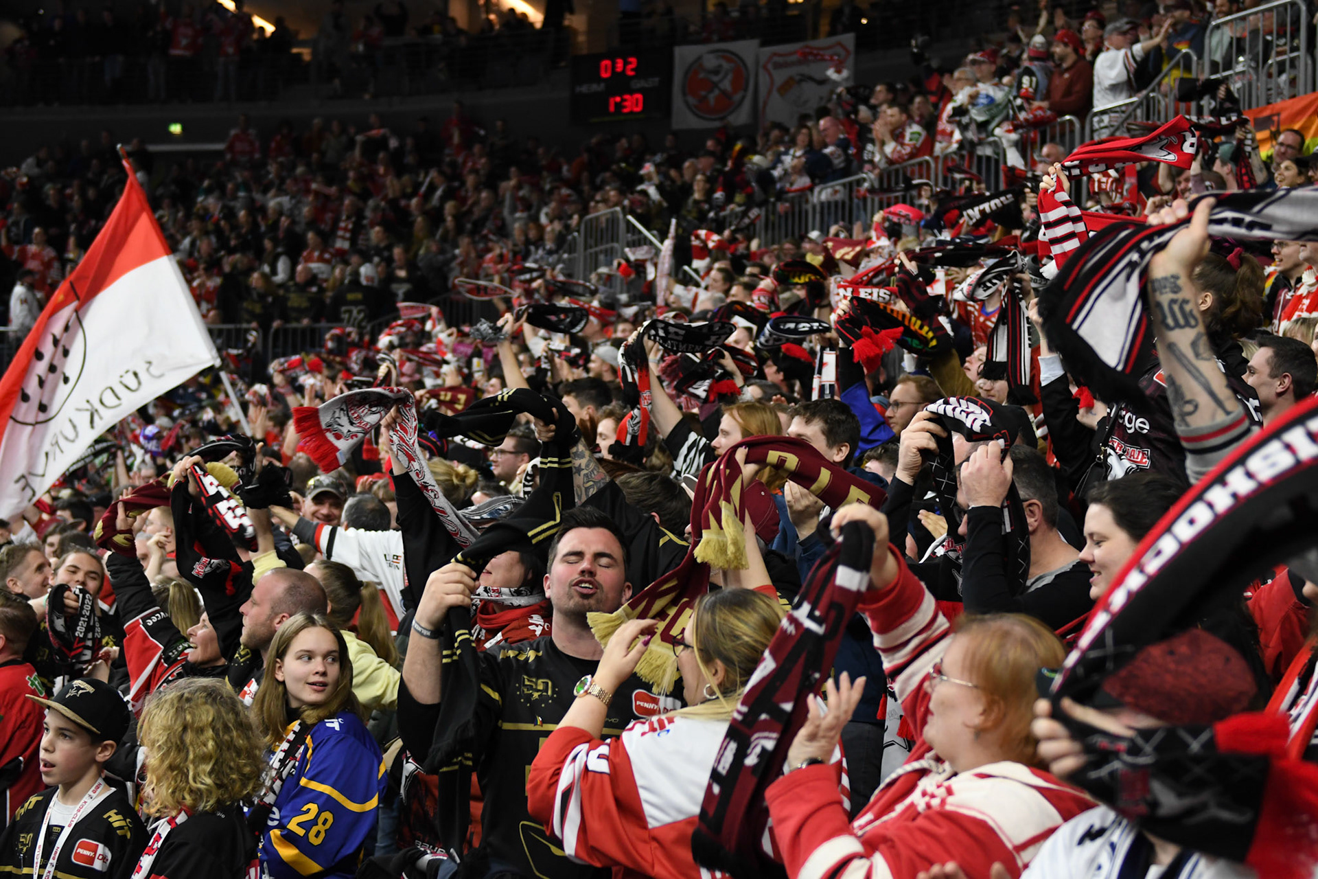 Fans; DEL Kölner Haie - Adler Mannheim, 17.03.2023