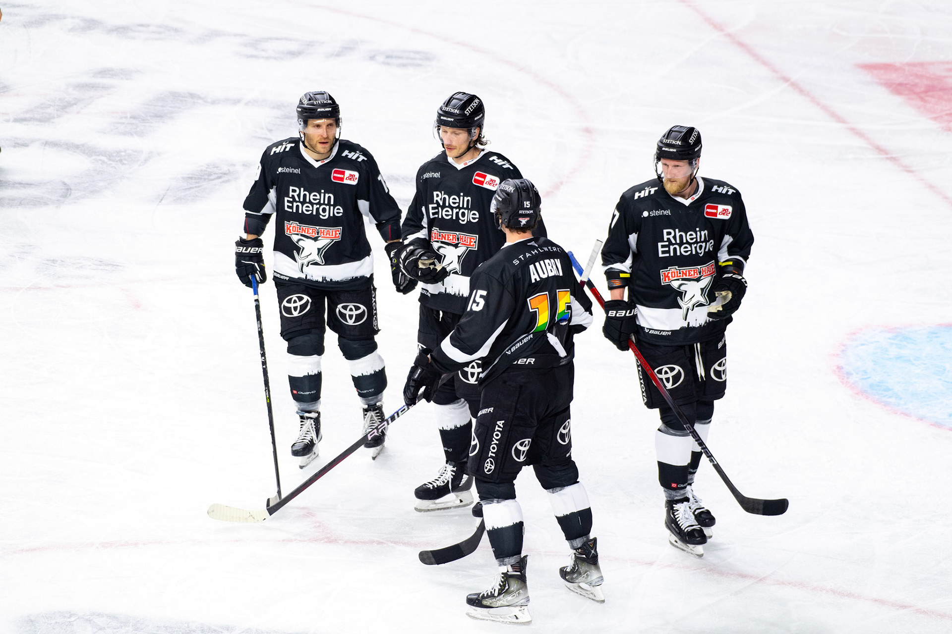 Koelner Haie; DEL Kölner Haie - Bremerhaven Fischtown Pinguins, 01.11.2023