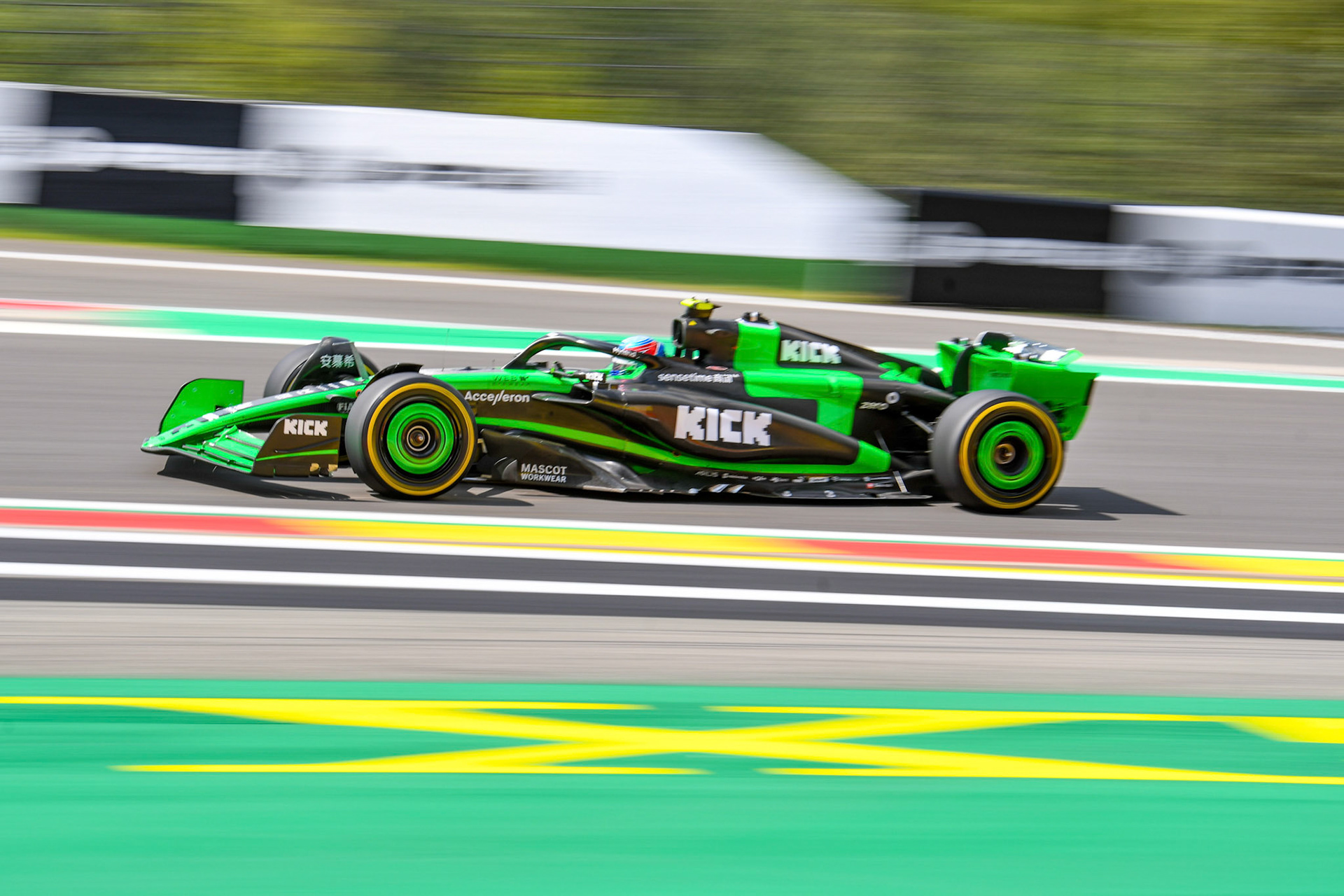 Guanyu Zhou #24, Stake F1 Team Kick Sauber;Formel 1 GP Spa / Belgien. Freitag, 26.07.2024