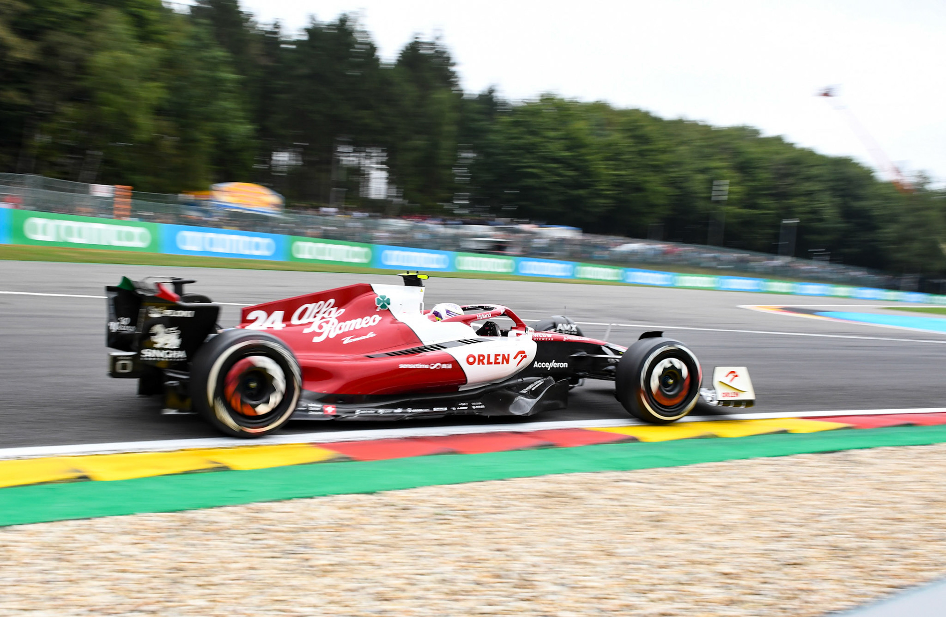 Guanyu Zhou (CHN) Alfa Romeo Racing; Formel 1 GP Belgien. Freitag, 26.08.2022