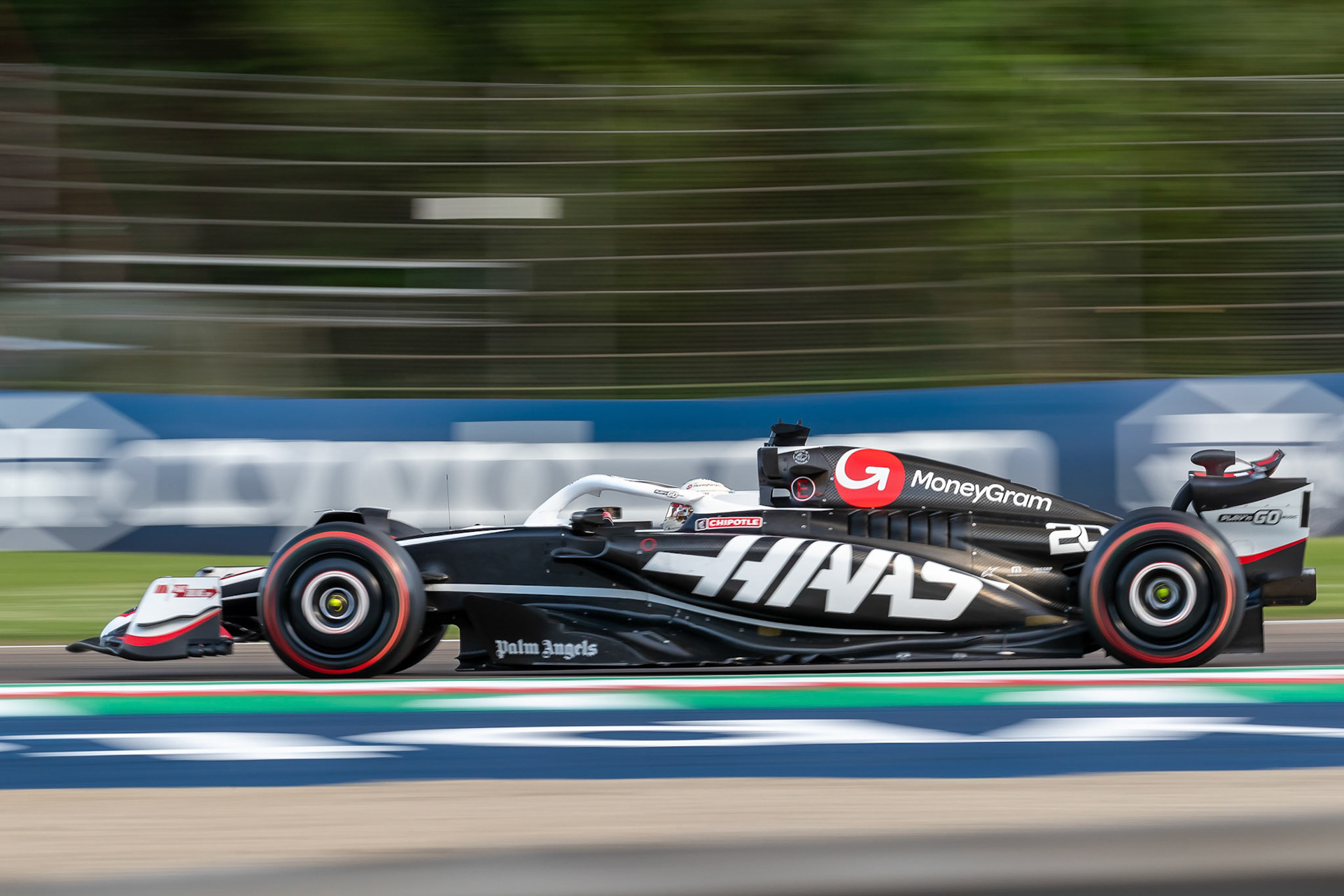 Kevin Magnussen #20, MoneyGram Haas F1 Team; F1 GP Imola / Italien Freitag, 17.05.2024