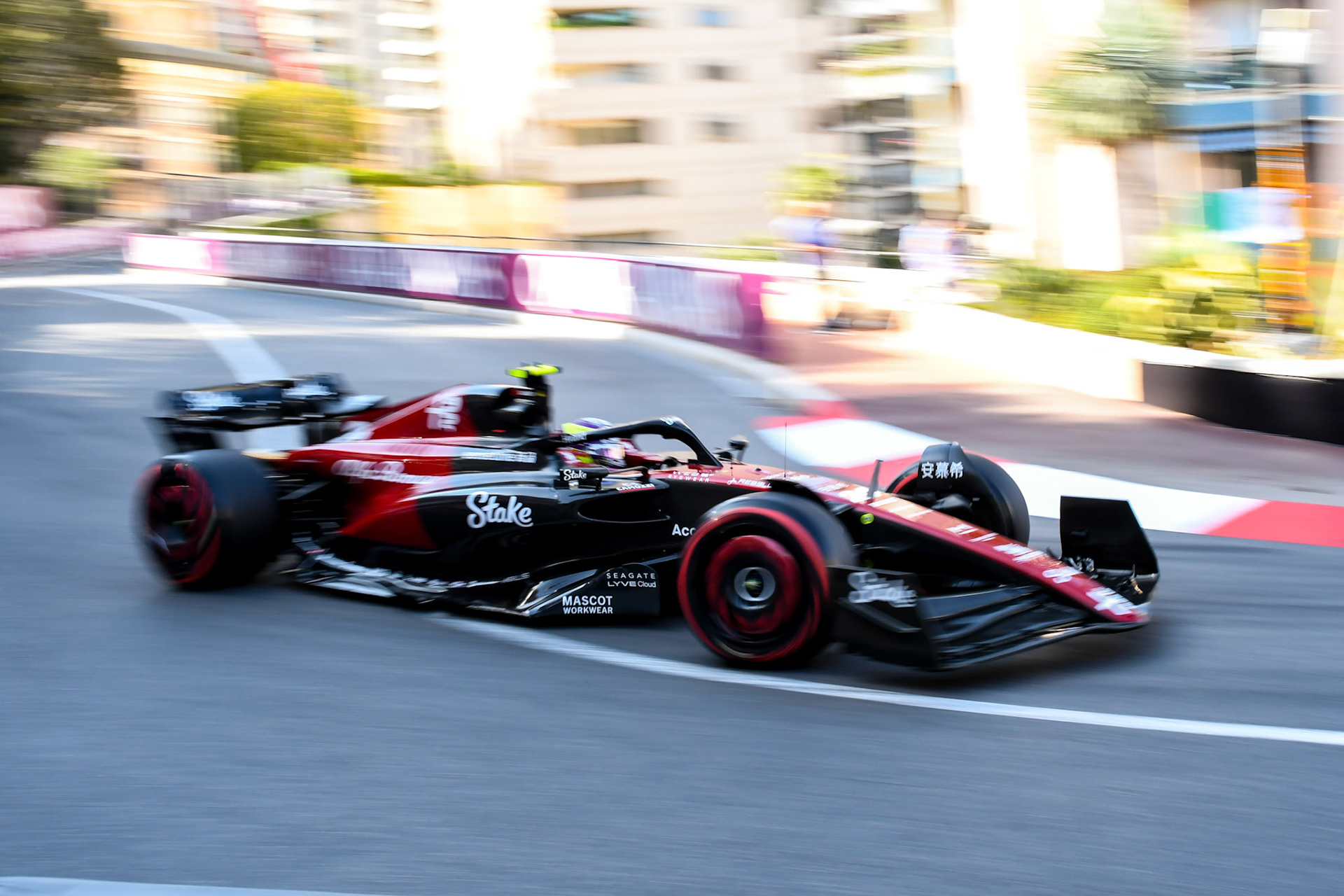 Guanyu Zhou (CHN) Alfa Romeo F1 Team; Formel 1 GP Monaco. Freitag 26.05.2023