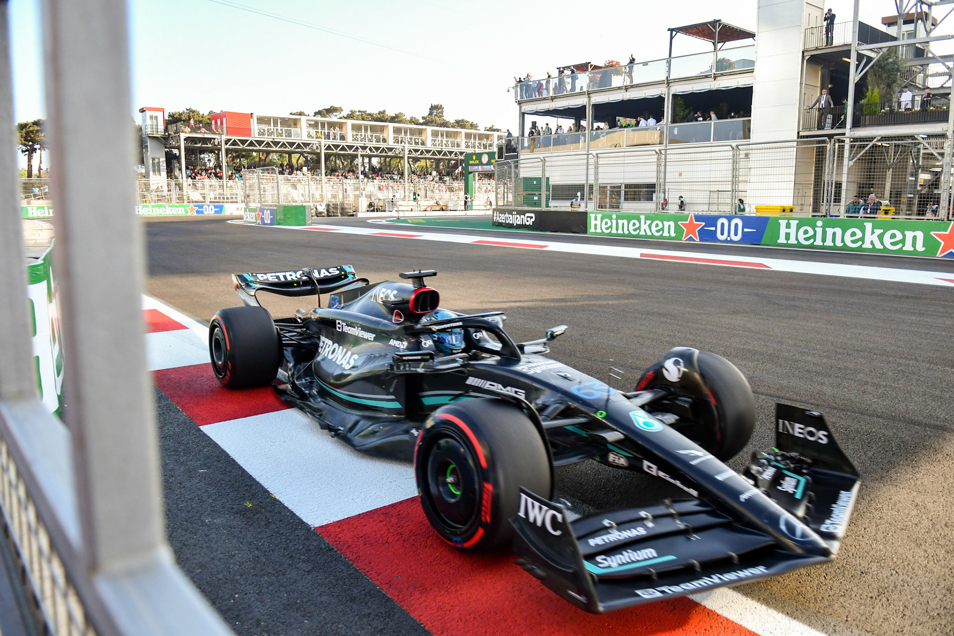 George Russell (GBR) Mercedes AMG F1 Team; Formel 1 GP Baku Azerbaijan. Freitag 28.04.2023