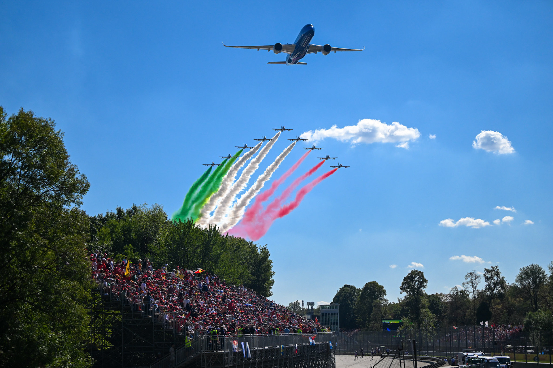 Flugzeuge; Formel 1 GP Italien Monza, Sonntag, 11.09.2022
