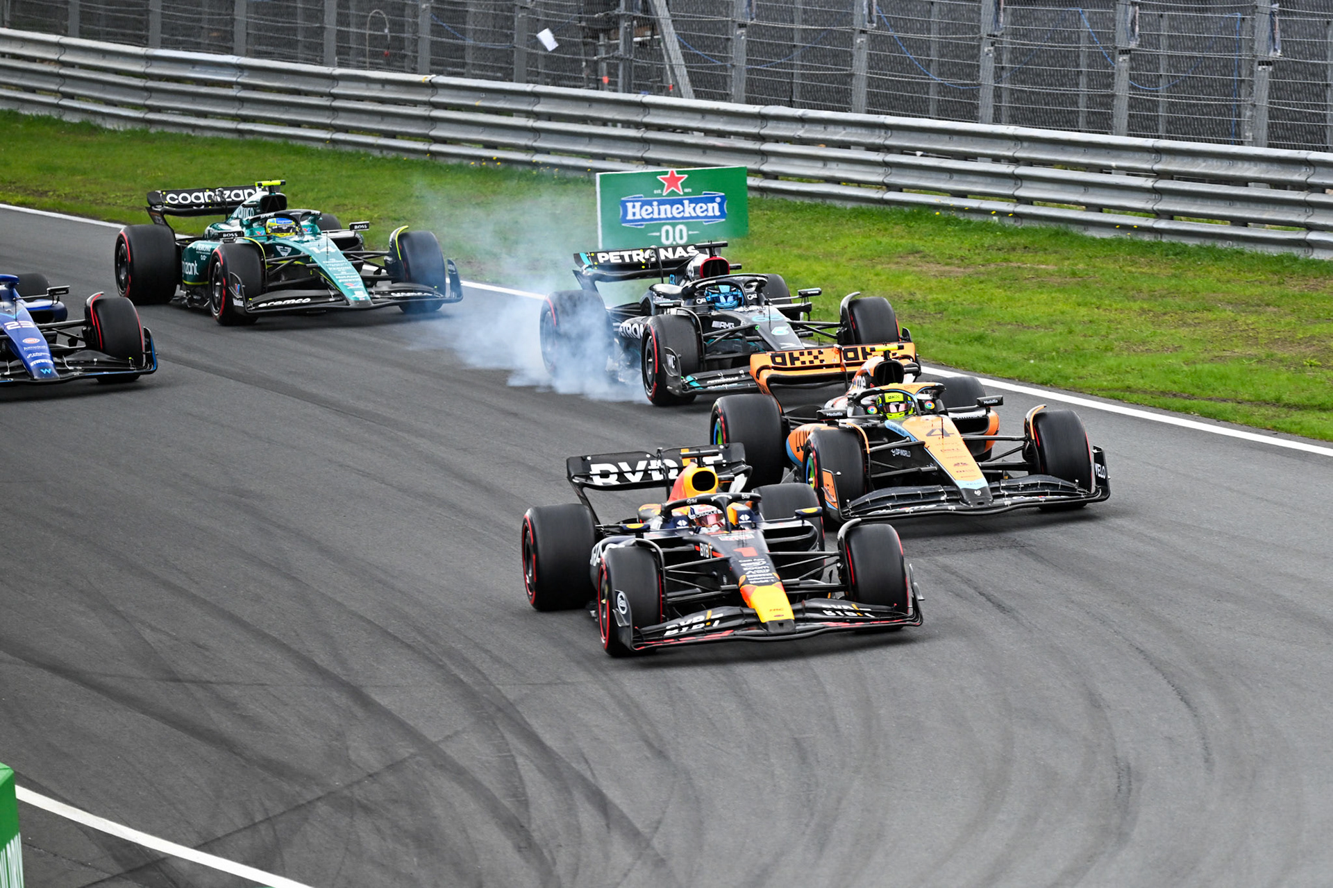 George Russell (GBR) Mercedes AMG F1 Team; Formel 1 GP Holland / Zandvoort. Sonntag, 27.08.2023