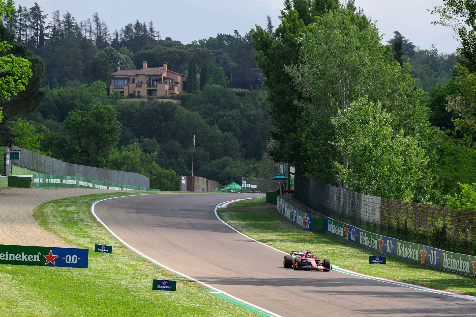 Carlos Sainz #55, Scuderia Ferrari; F1 GP Imola / Italien Sonntag, 19.05.2024
