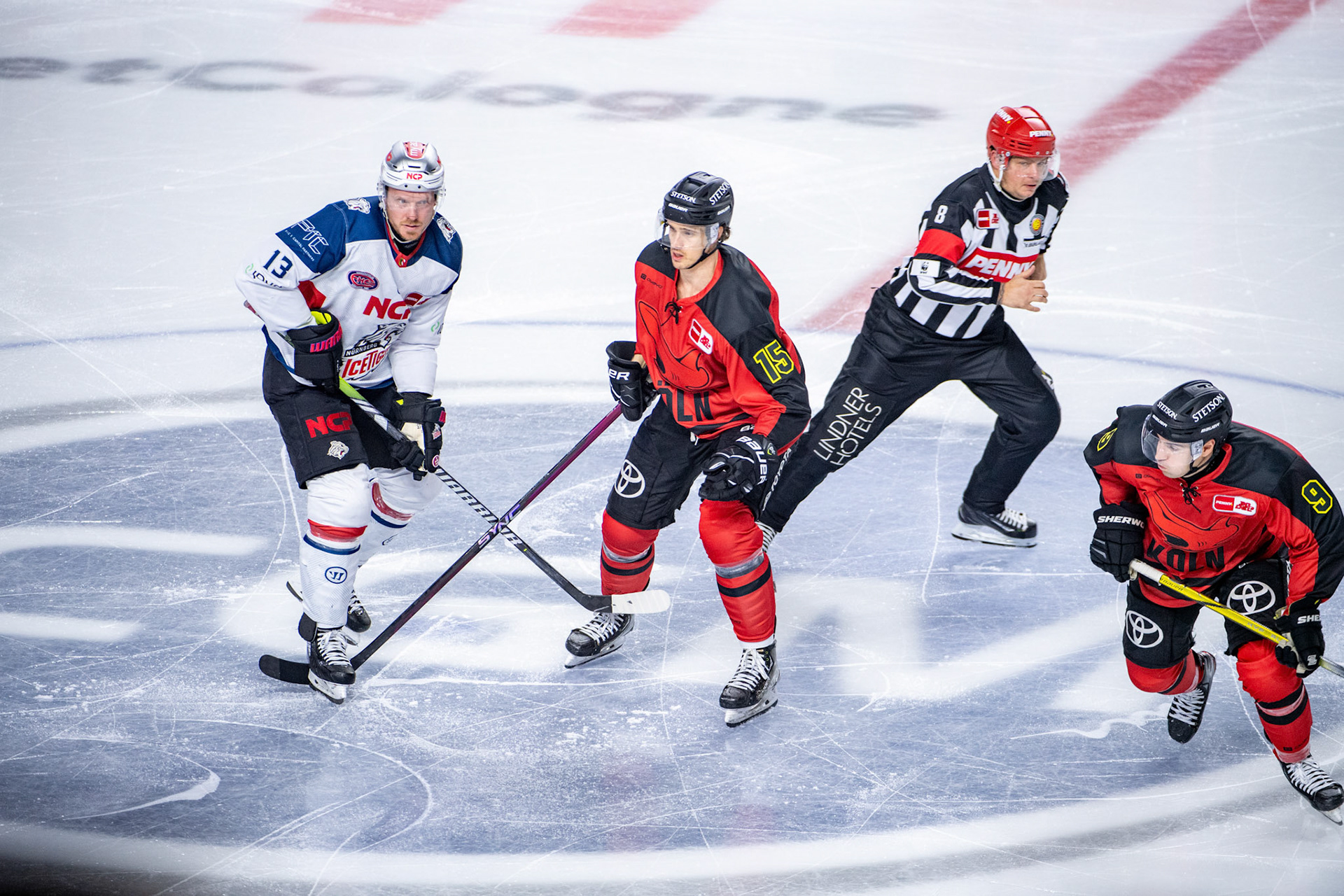 Louis Marc Aubry, Ryan Stoa; DEL Kölner Haie - Nürnberg Ice Tigers, 17.12.2023