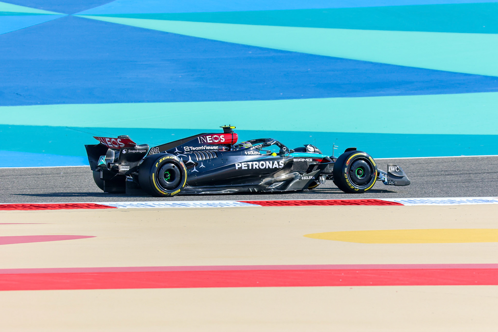 Lewis Hamilton #44, Mercedes-AMG Petronas F1 Team; Formel 1 GP Bahrain. Donnerstag 29.02.2024