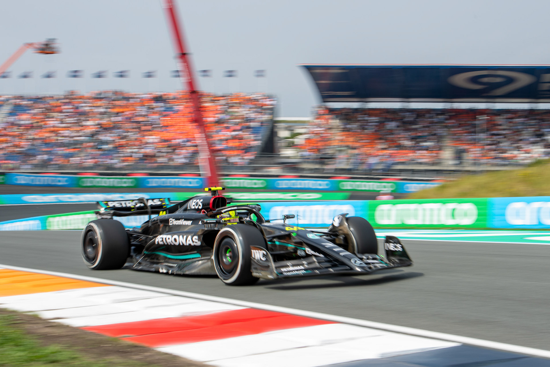 Lewis Hamilton (GBR) Mercedes AMG F1 Team; Formel 1 GP Holland / Zandvoort. Freitag, 25.08.2023