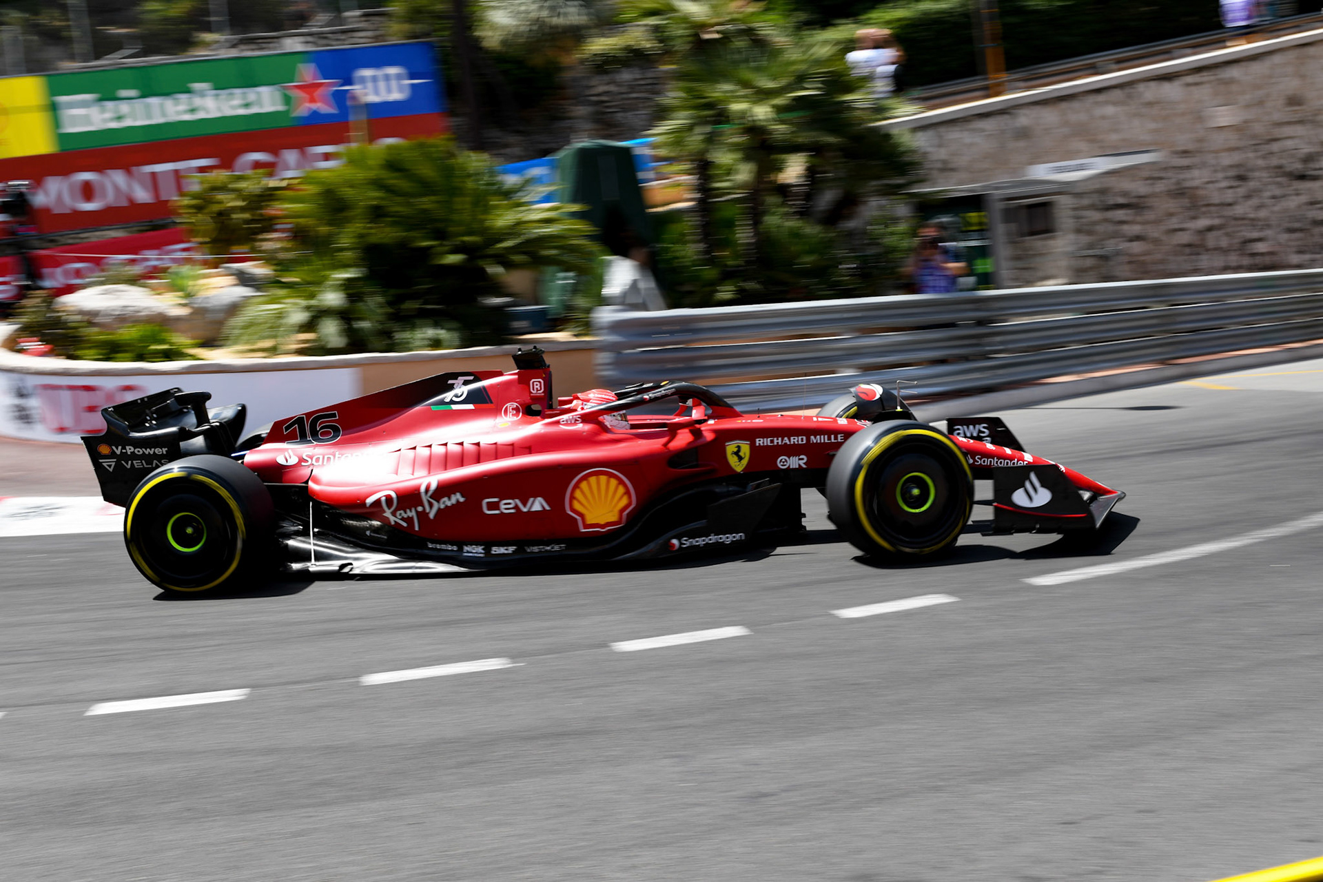 Charles Leclerc (MCO) Scuderia Ferrari; Formel 1 Monaco am 27.05.2022