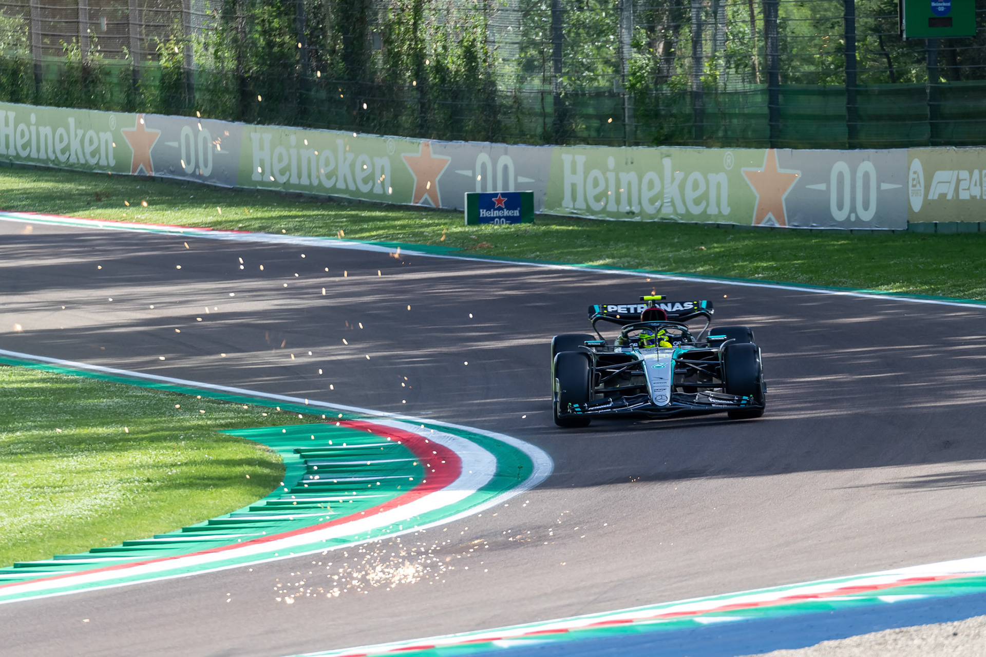 Lewis Hamilton #44, Mercedes-AMG Petronas F1 Team; F1 GP Imola / Italien Freitag, 17.05.2024