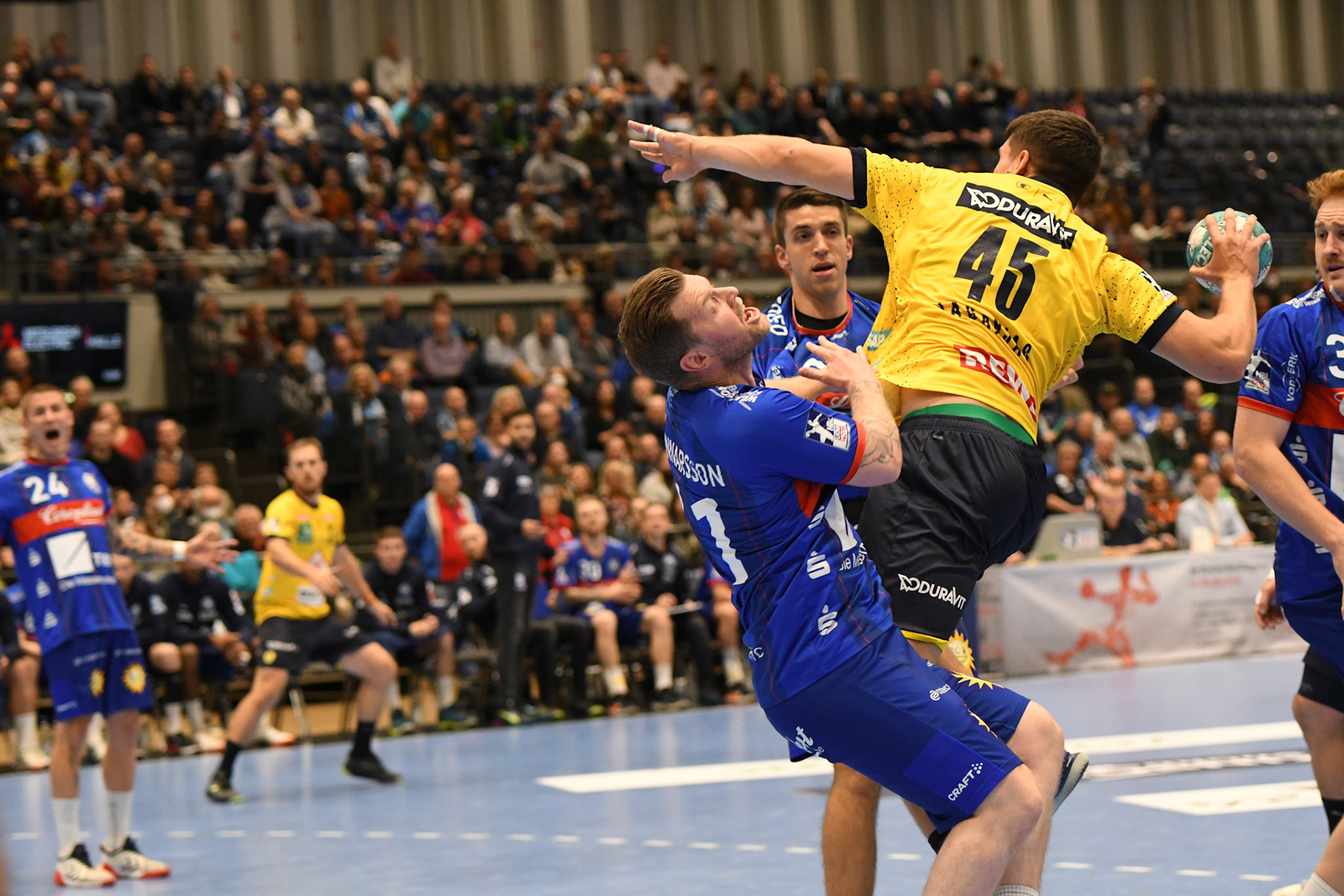Halil Jaganjac #45; Handball Bundesliga; BHC 06 - Rhein Neckar Loewen 29.09.2022