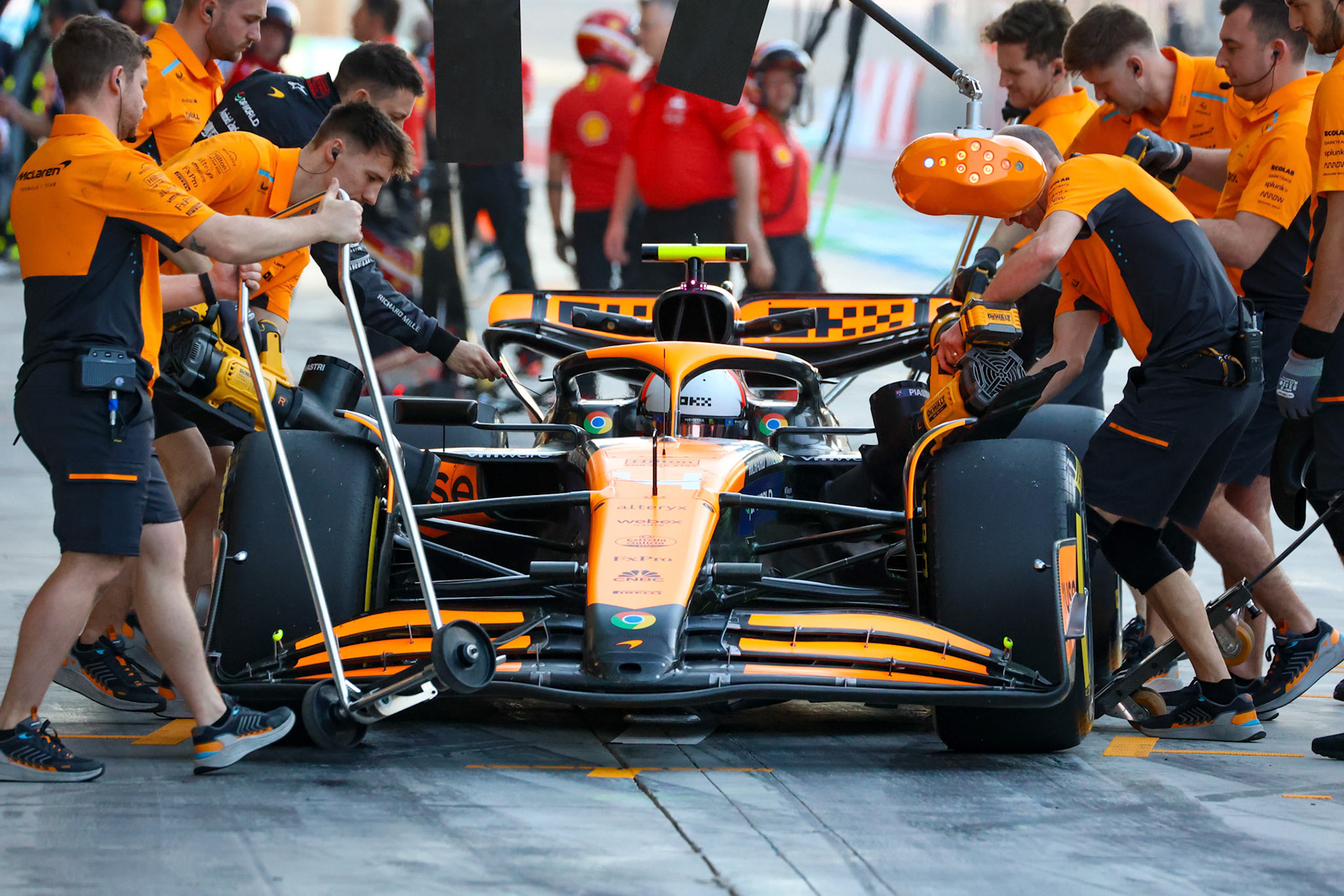 Lando Norris #4, McLaren Formula 1 Team; Formel 1 Pre-Season Tests Bahrain. Mittwoch, 21.02.2024