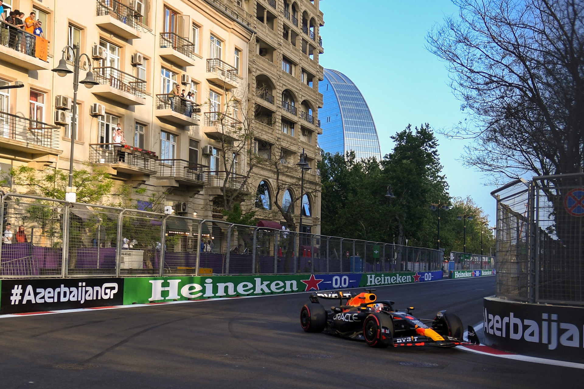 Max Verstappen (NED) Red Bull Racing; Formel 1 GP Baku Azerbaijan. Freitag 28.04.2023