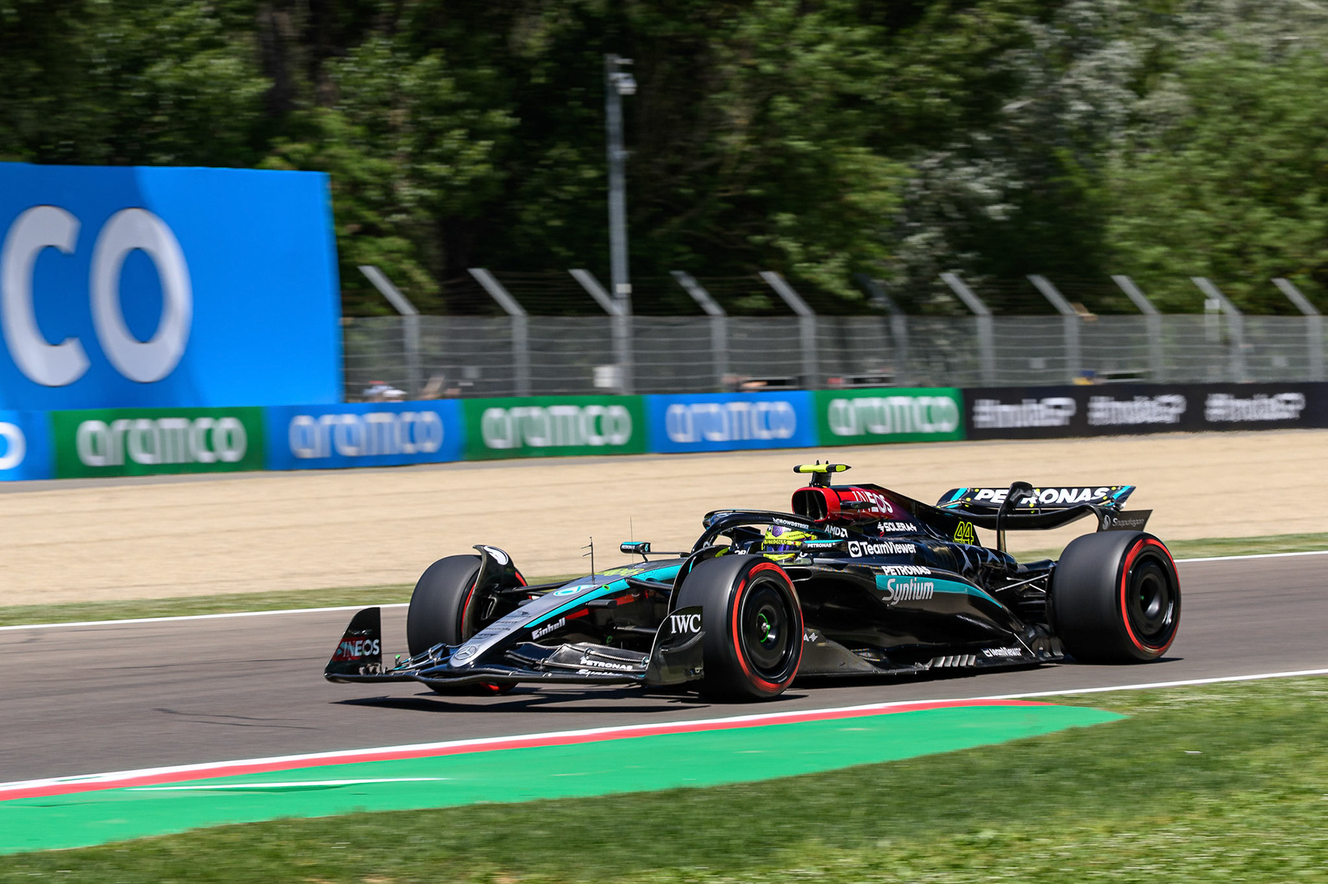 Lewis Hamilton #44, Mercedes-AMG Petronas F1 Team; F1 GP Imola / Italien Freitag, 17.05.2024