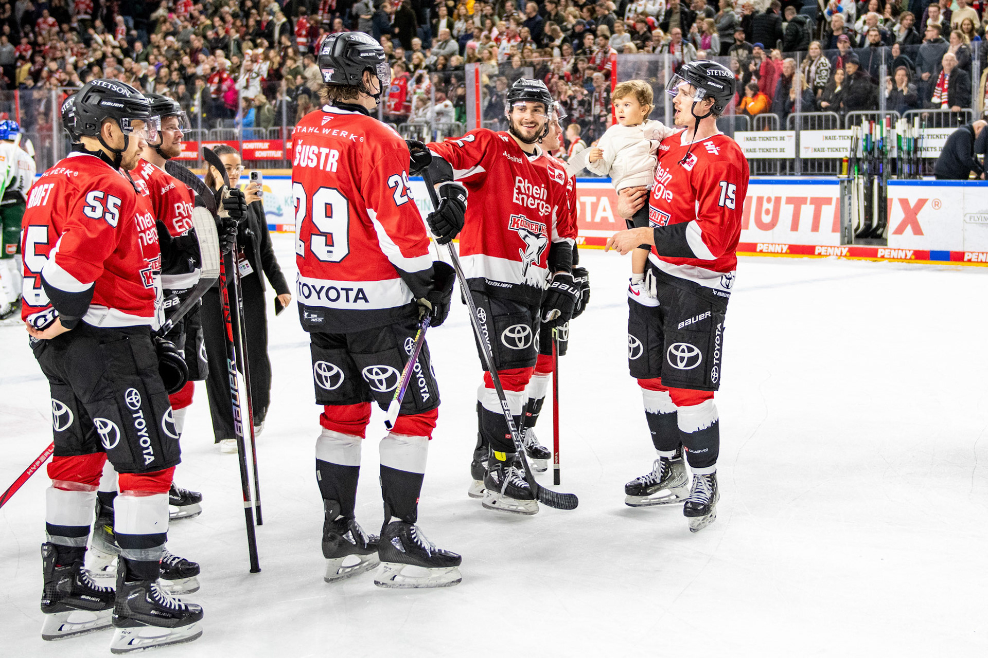 Koelner Haie; DEL Kölner Haie - Augsburger Panther, 19.11.2023