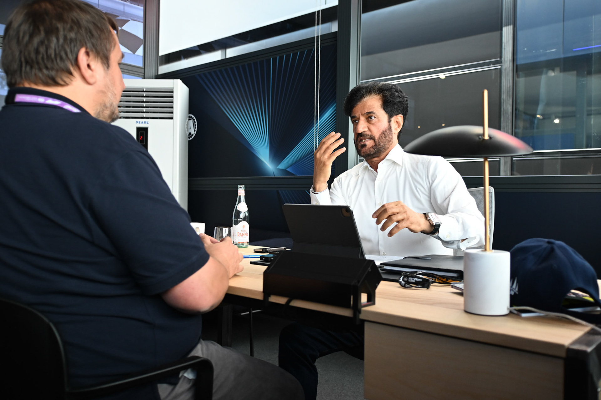 Mohammed bin Sulayem im Interview mit Christian Nimmervoll; Formel 1 GP Spa Francorchamps/ Belgien. Samstag, 29.07.2023
