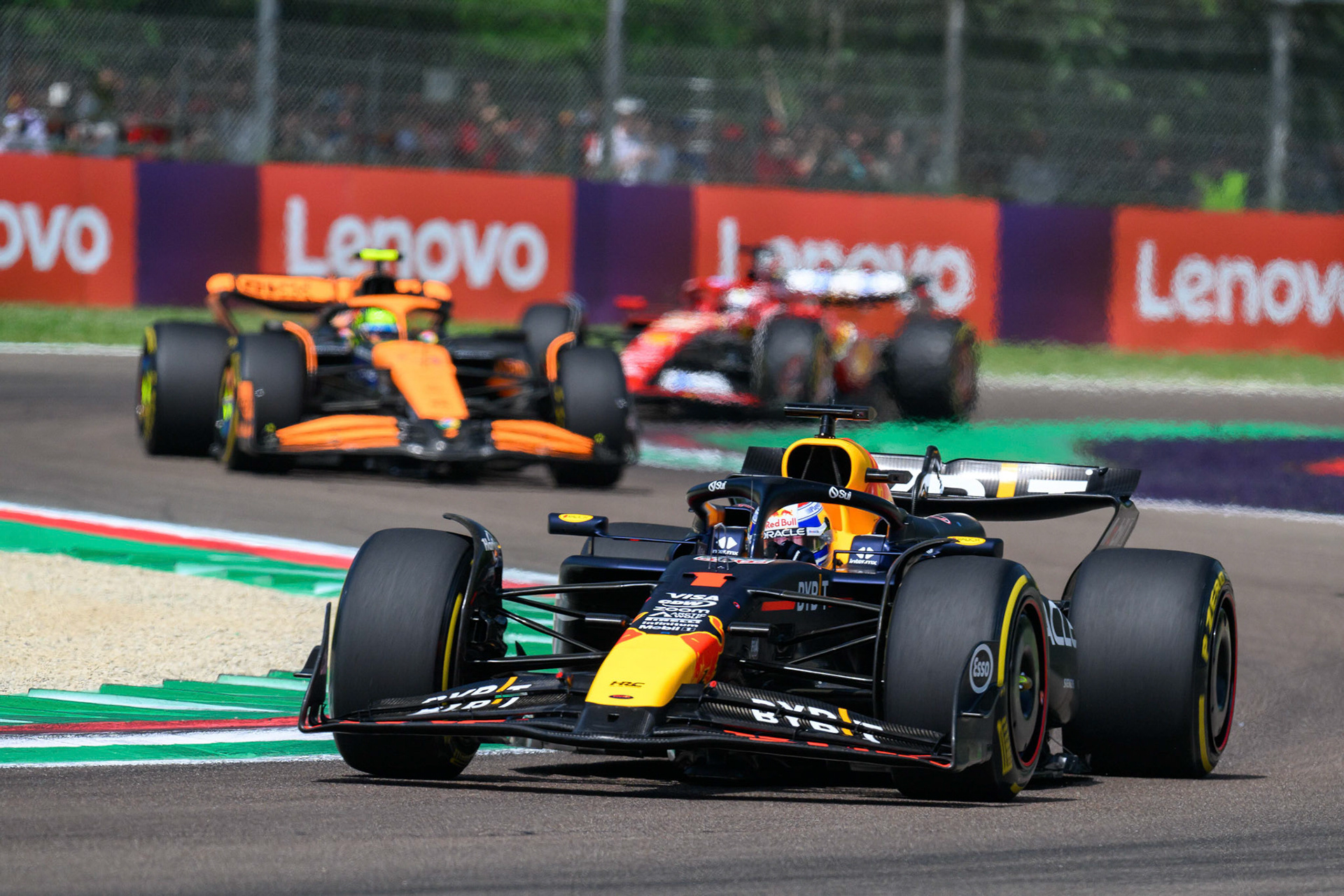 Max Verstappen #1, Oracle Red Bull Racing und Lando Norris #4, McLaren Formula 1 Team; F1 GP Imola / Italien Sonntag, 19.05.2024