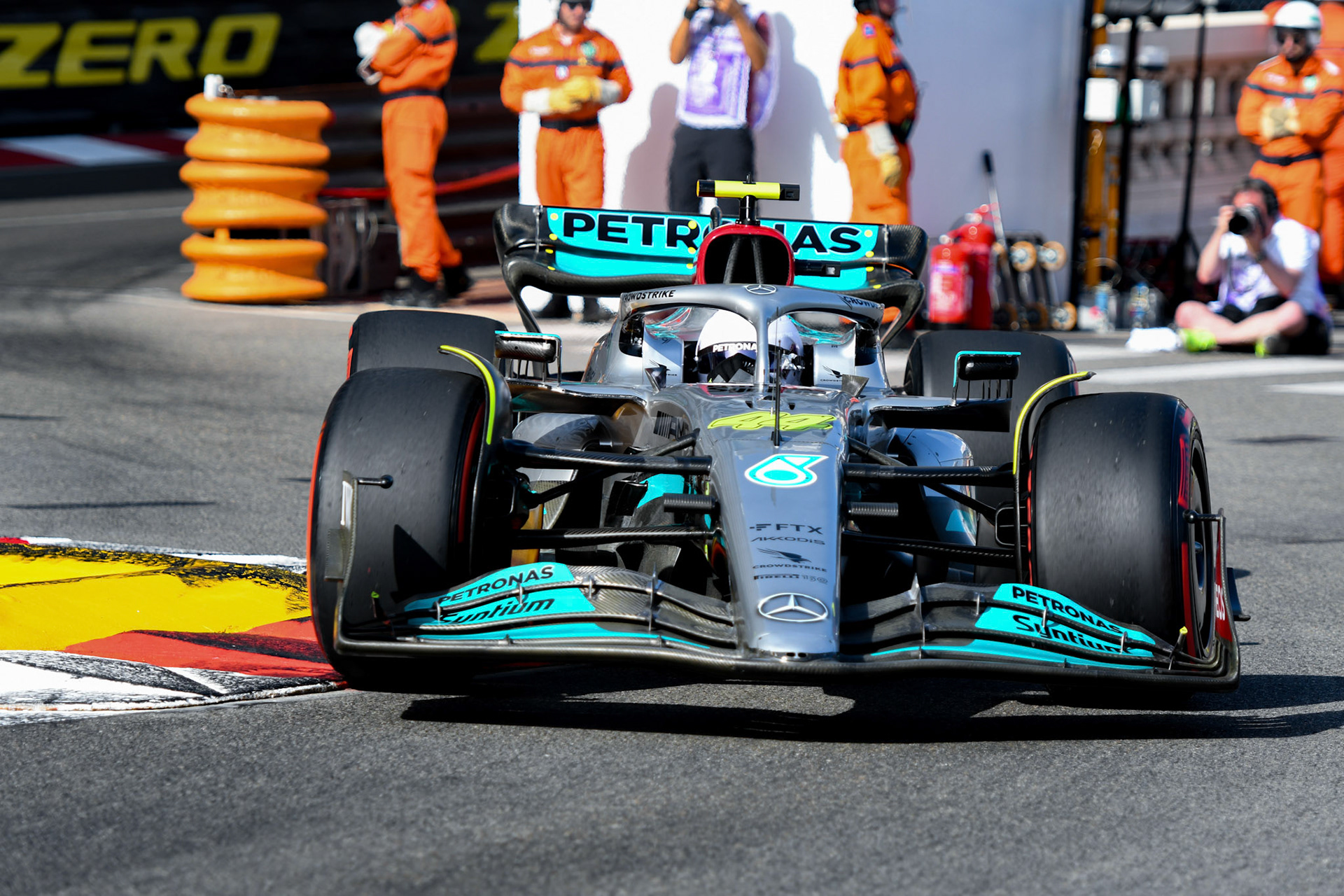 Lewis Hamilton (GBR) Merceds AMG Petronas F1 Team; Formel 1 Monaco am 27.05.2022