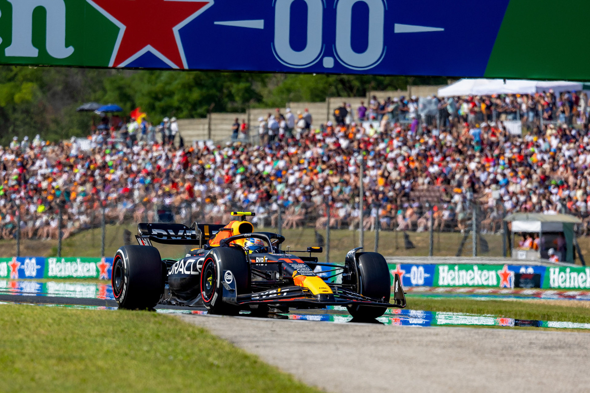 Sergio Perez (MEX) Red Bull Racing; Formel 1 GP Budapest / Ungarn. Samstag, 22.07.2023