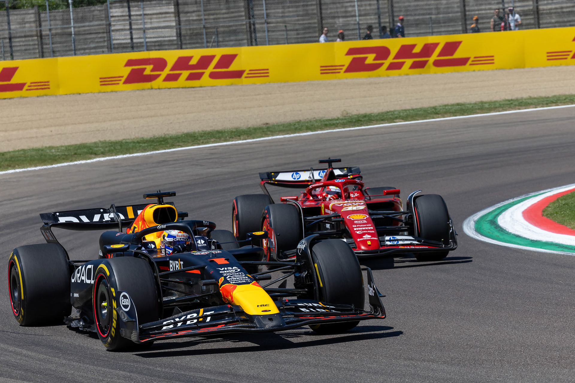 Max Verstappen #1, Oracle Red Bull Racing und Charles Leclerc #16, Scuderia Ferrari; F1 GP Imola / Italien Samstag, 18.05.2024