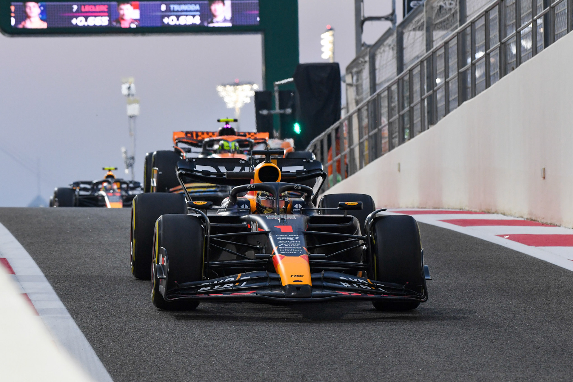 Max Verstappen (NED) Red Bull Racing;Formel 1 GP Abu Dhabi. Freitag 24.11.2023