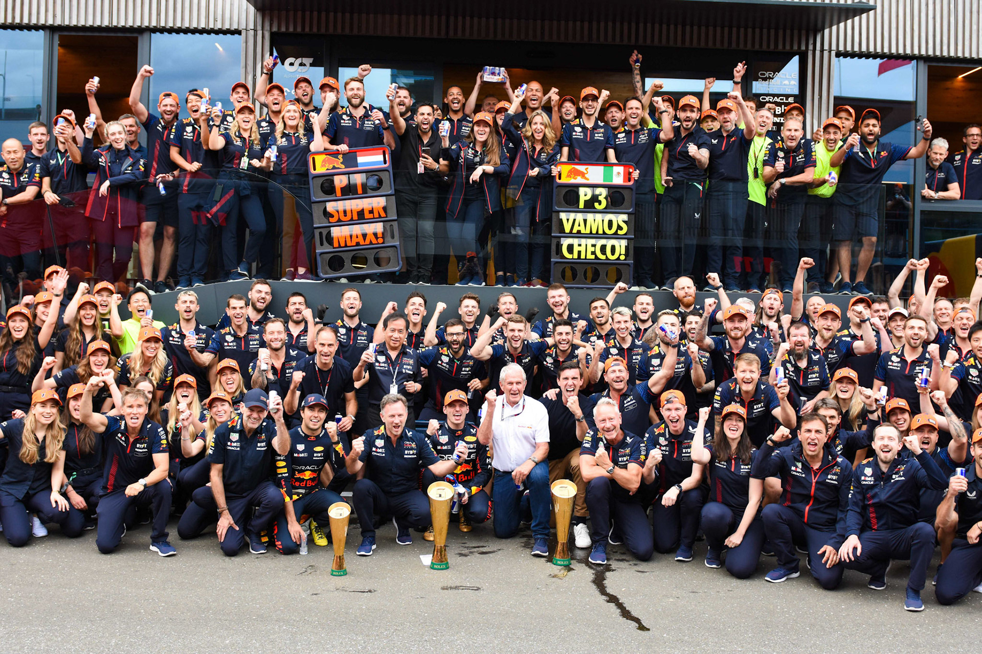 Red Bull Racing, Siegesfeier, Celebration; Formel 1 GP Austria / Österreich. Sonntag, 02.07.2023