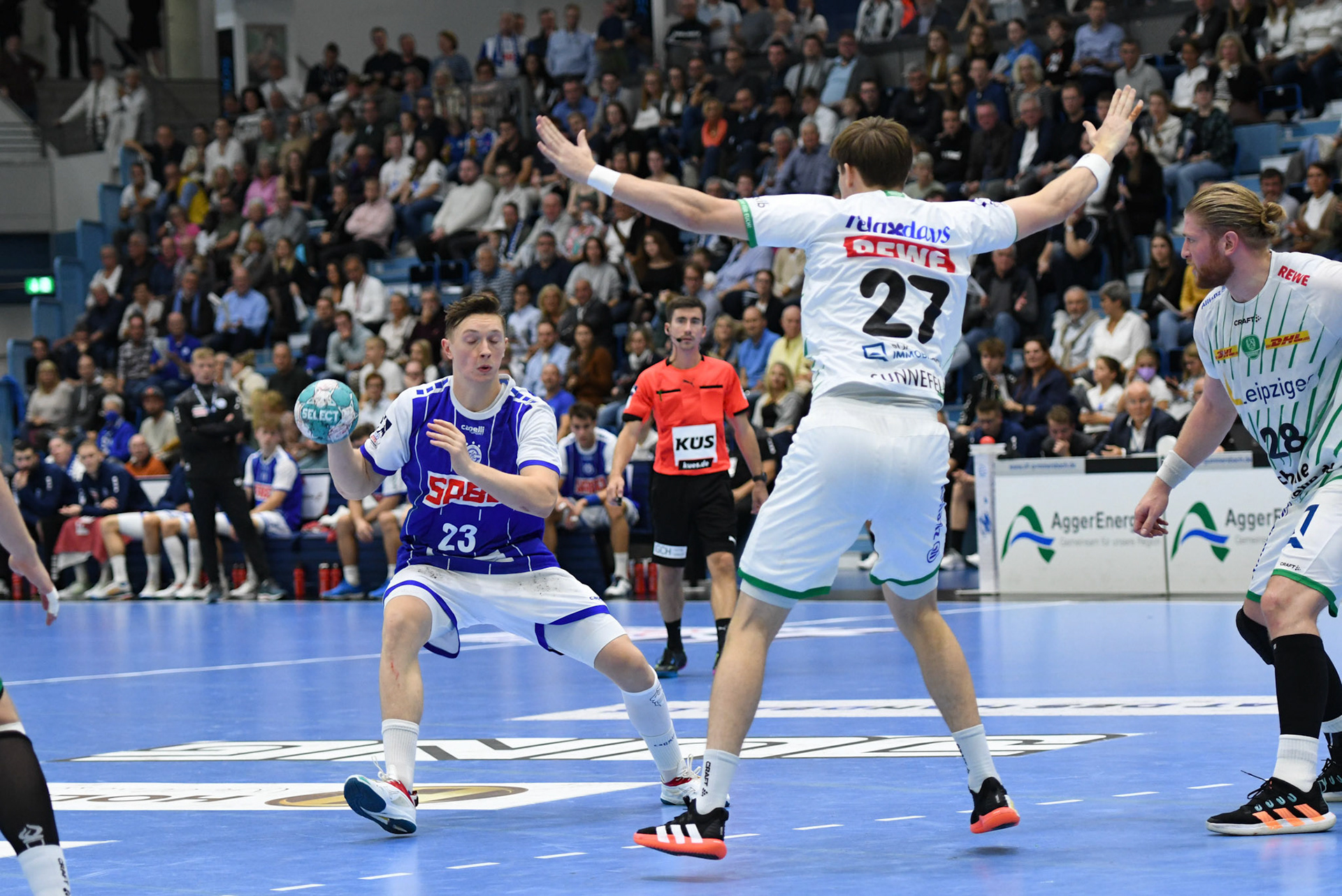 Ole Pregler #23; Handball Bundesliga; VfL Gummersbach - SCDHFK Leipzig 09.10.2022