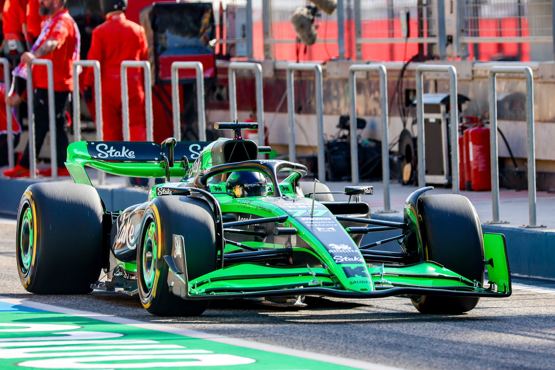 Valtteri Bottas #77, Stake F1 Team Kick Sauber; Formel 1 Pre-Season Tests Bahrain. Donnerstag, 22.02.2024