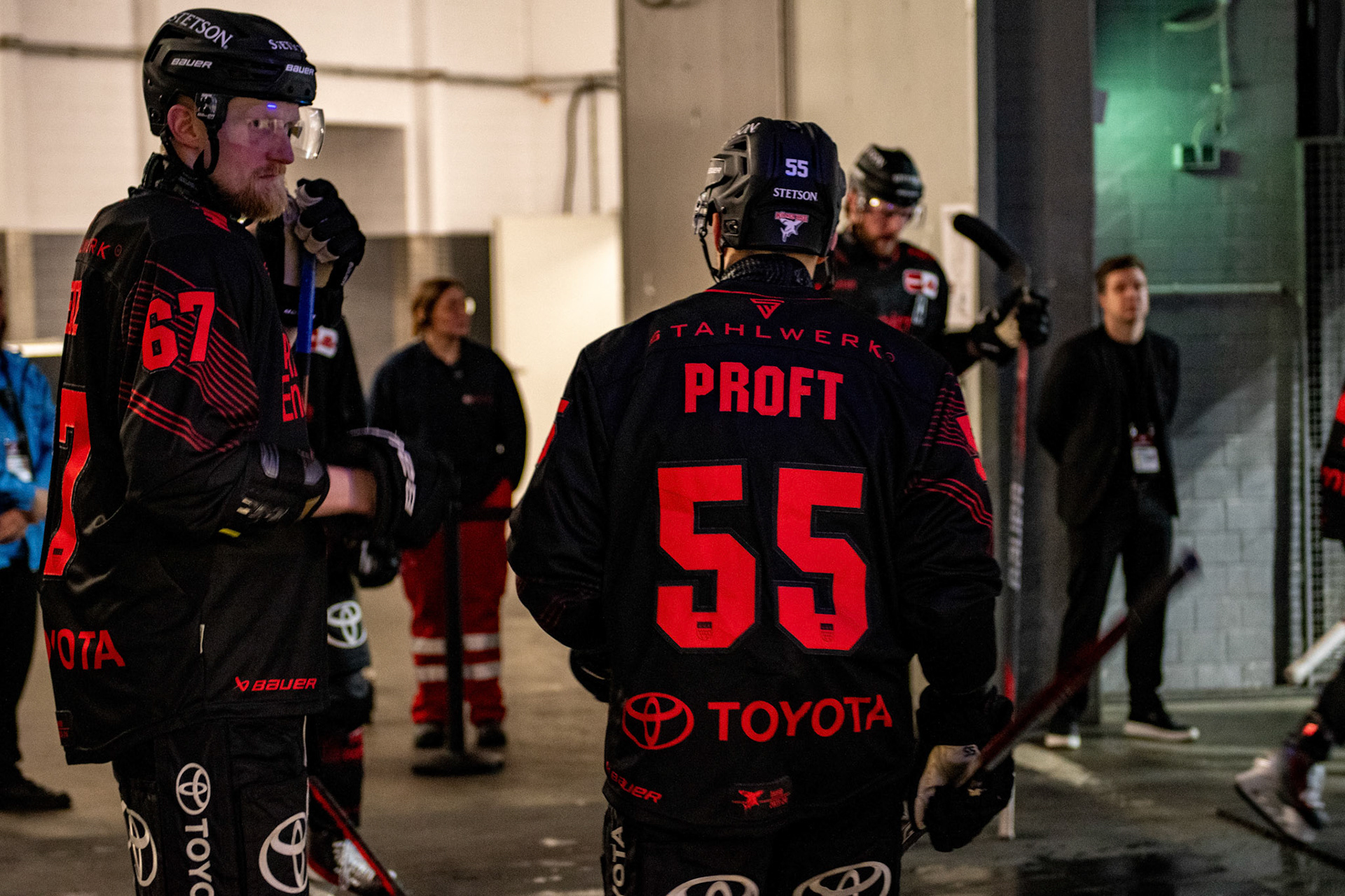 Carter Proft, Stanislav Dietz; DEL Kölner Haie - Iserlohn Roosters, 13.02.2024