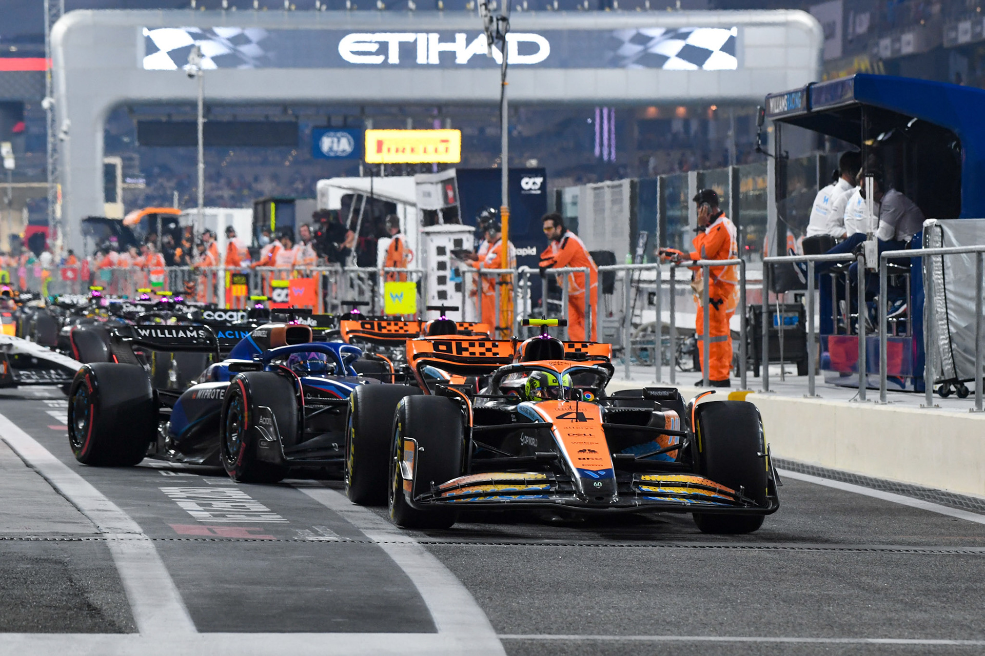 Lando Norris (GBR) McLaren F1 Team; Formel 1 GP Abu Dhabi. Freitag 24.11.2023