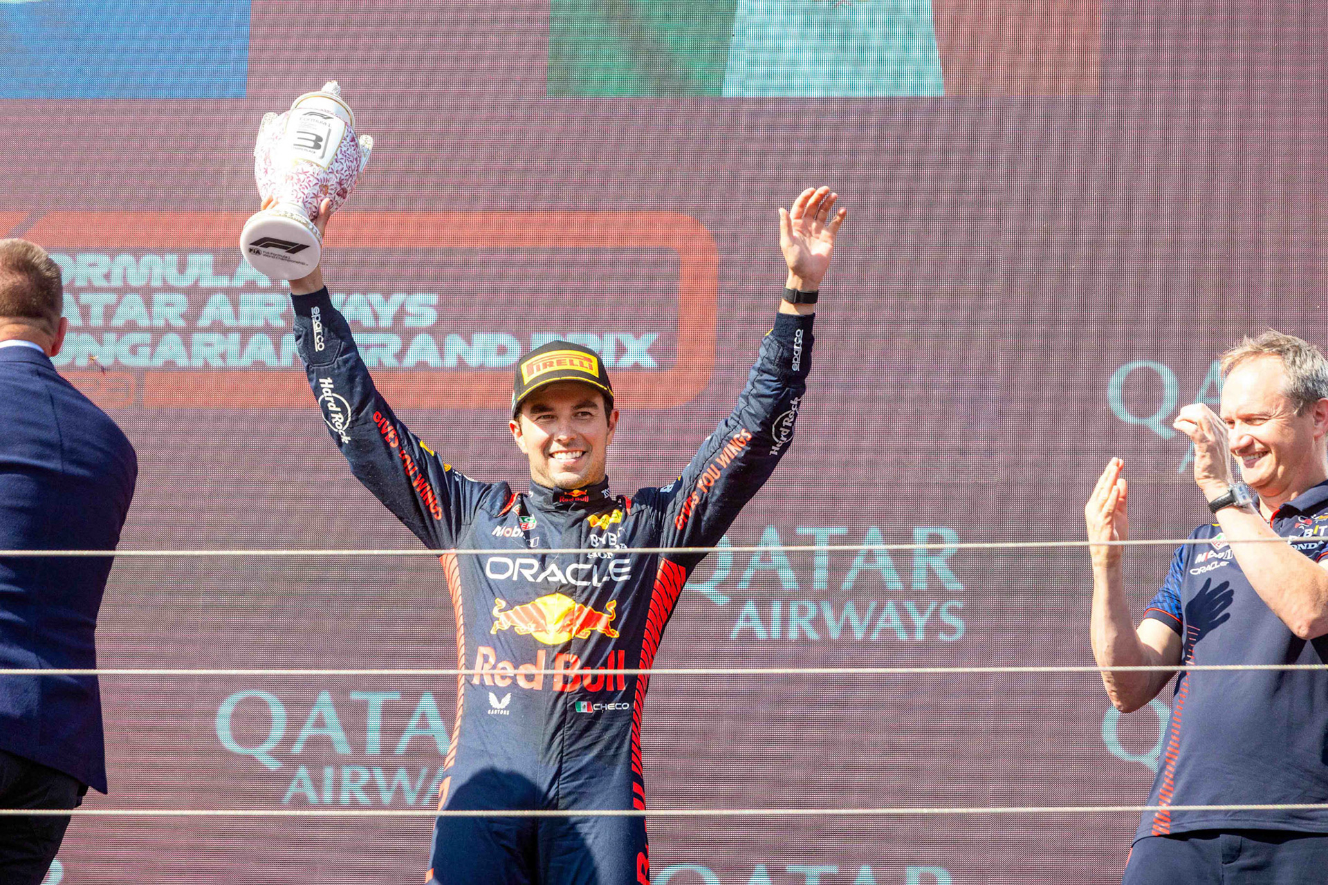 Sergio Perez (MEX) Podium, Red Bull Racing; Formel 1 GP Budapest / Ungarn. Sonntag, 23.07.2023