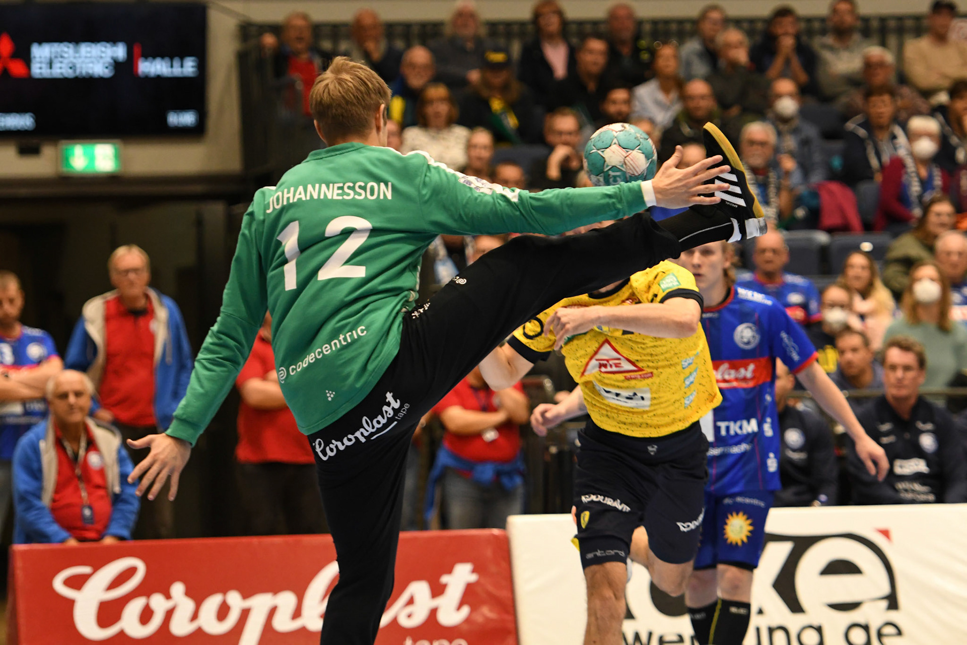 Peter Johannesson #12; Handball Bundesliga; BHC 06 - Rhein Neckar Loewen 29.09.2022