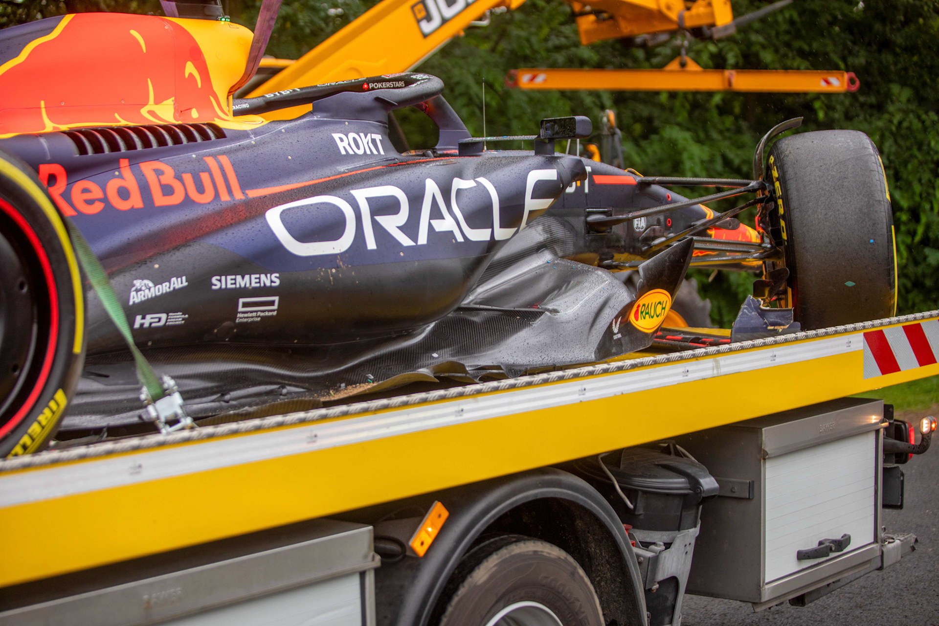 Sergio Perez Crash, Red Bull Racing; Formel 1 GP Budapest / Ungarn. Feitag, 21.07.2023