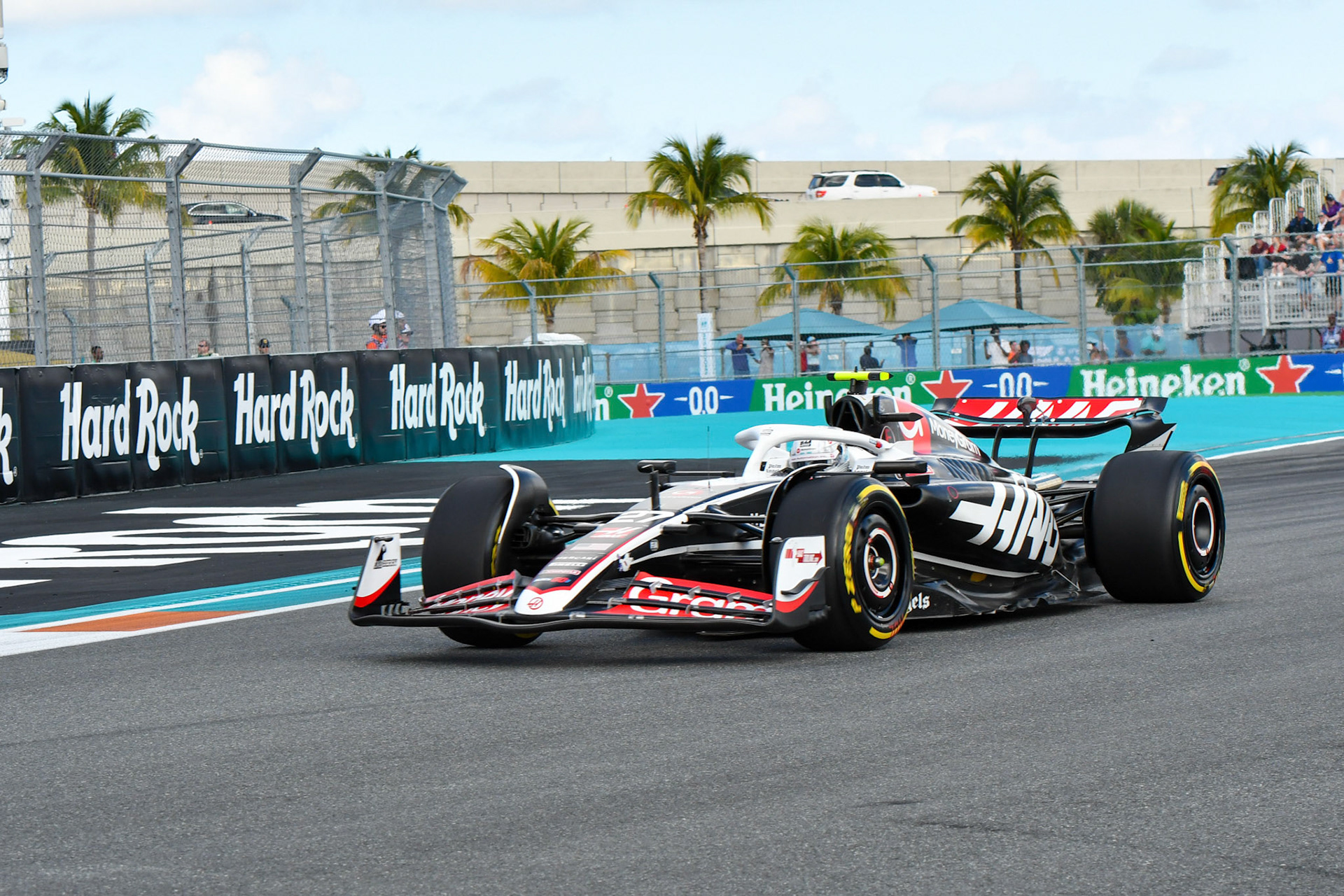 Nico Hülkenberg #27, MoneyGram Haas F1 Team; Formel 1 GP Miami / USA. 05.05.2024