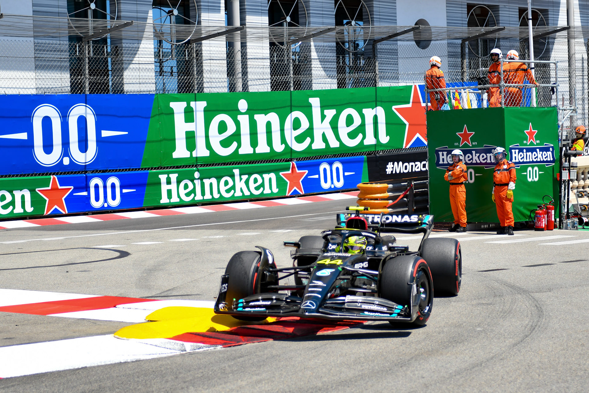 Lewis Hamilton (GBR) Mercedes AMG F1 Team; Formel 1 GP Monaco. Samstag 27.05.2023